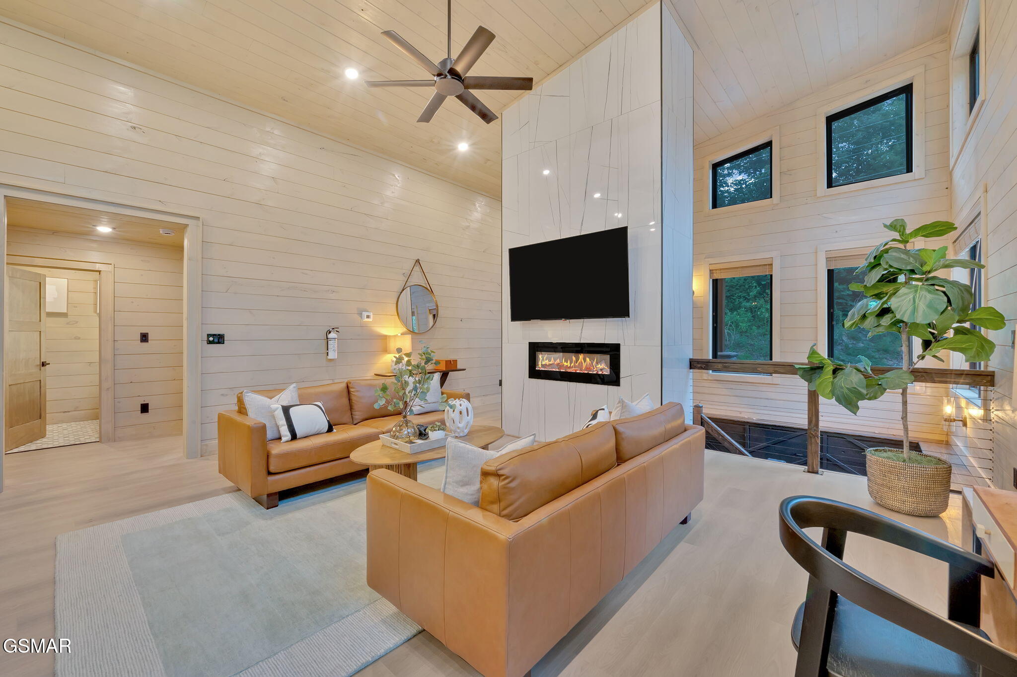 3219 Old Mountain Road Sevierville TN 37876