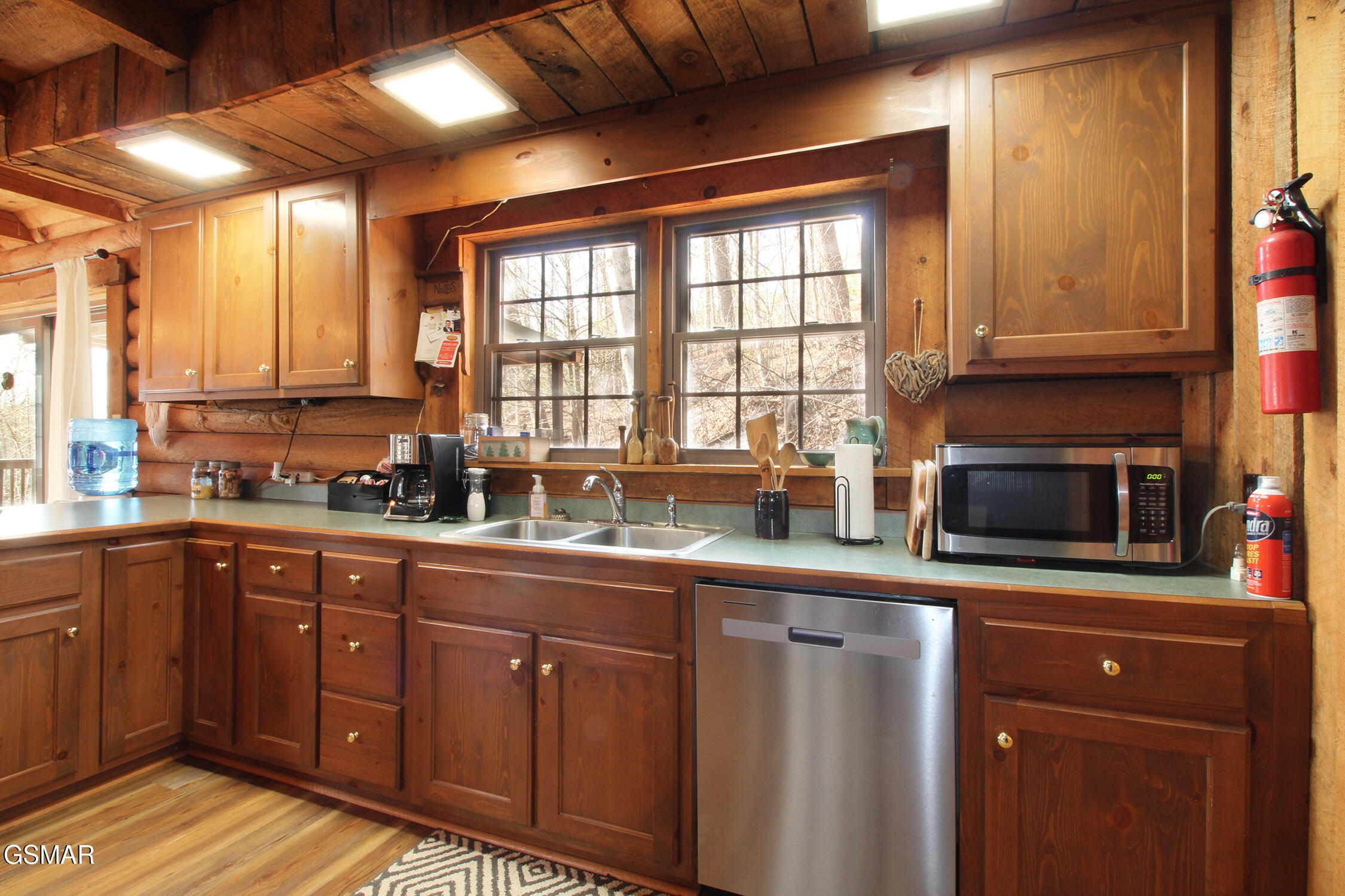 1923 Bales Way Sevierville TN 37876