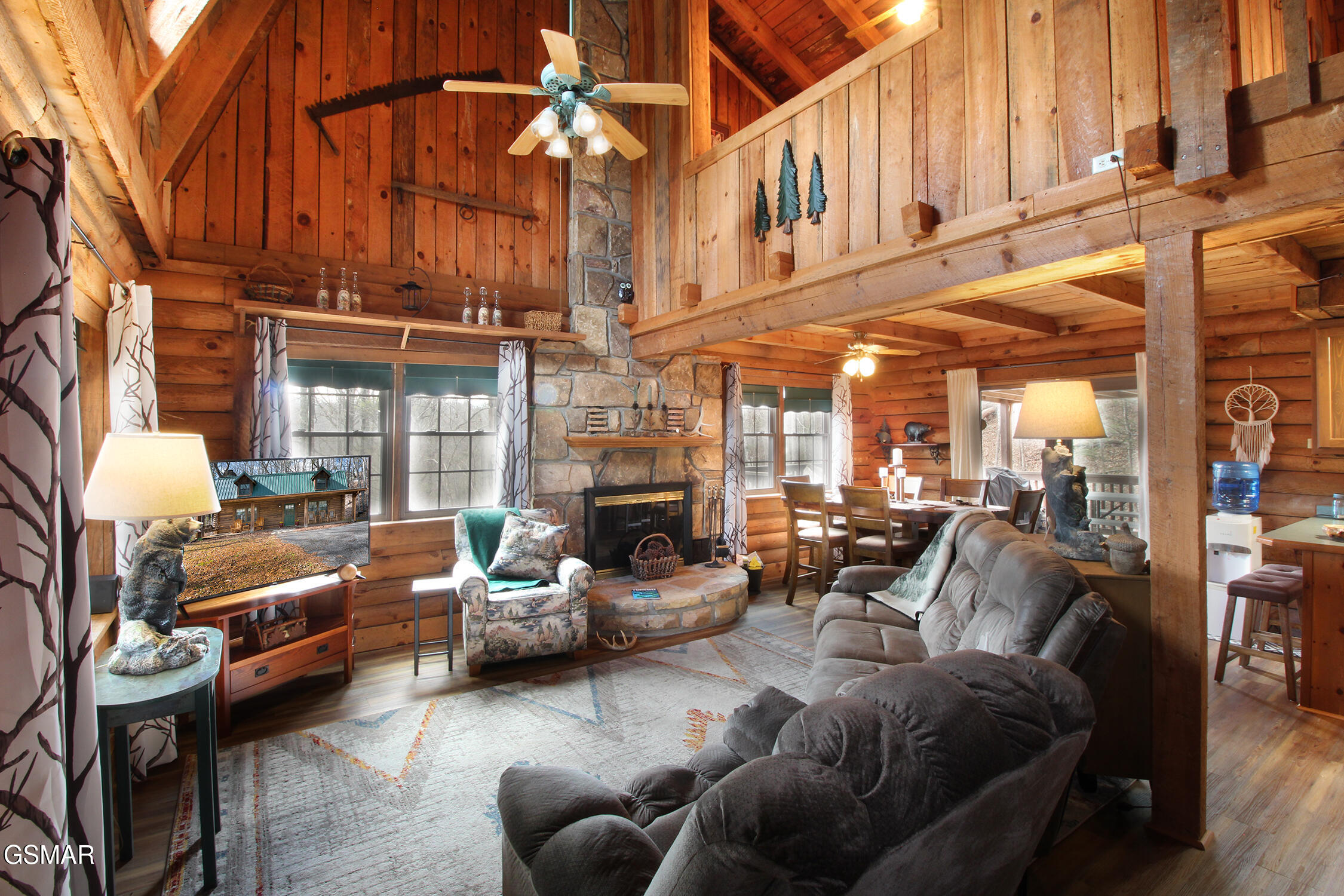 1923 Bales Way Sevierville TN 37876