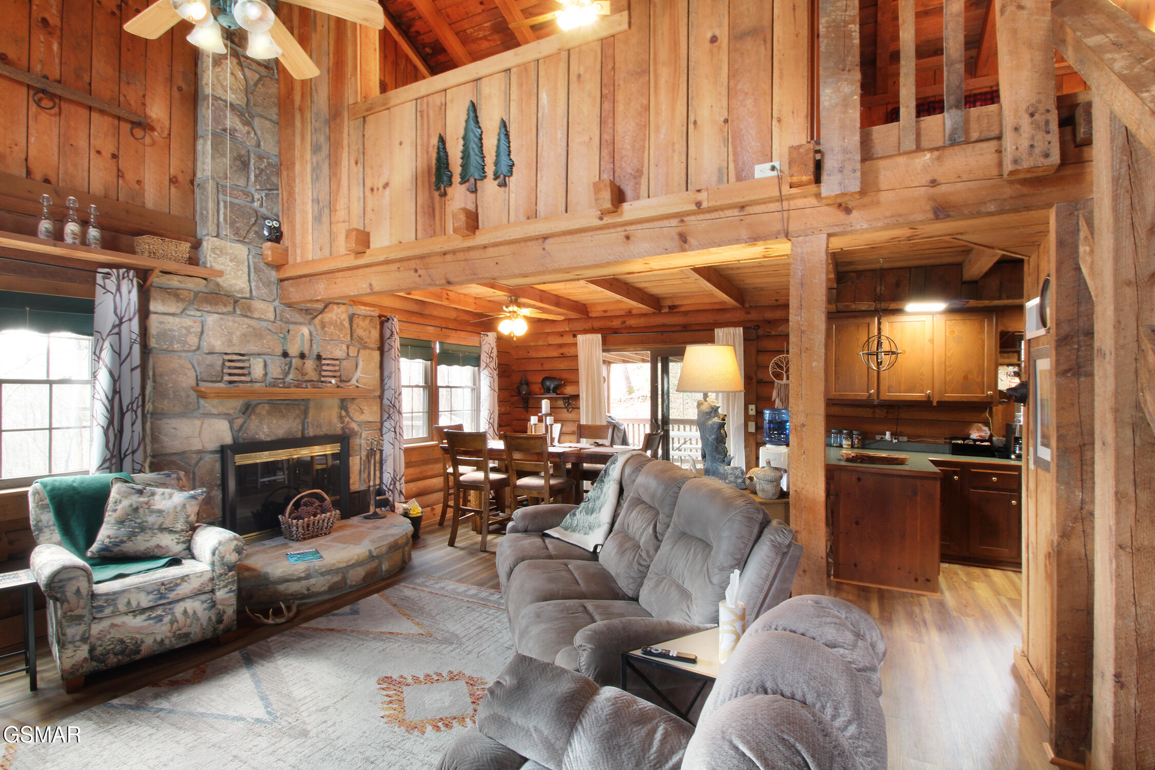 1923 Bales Way Sevierville TN 37876