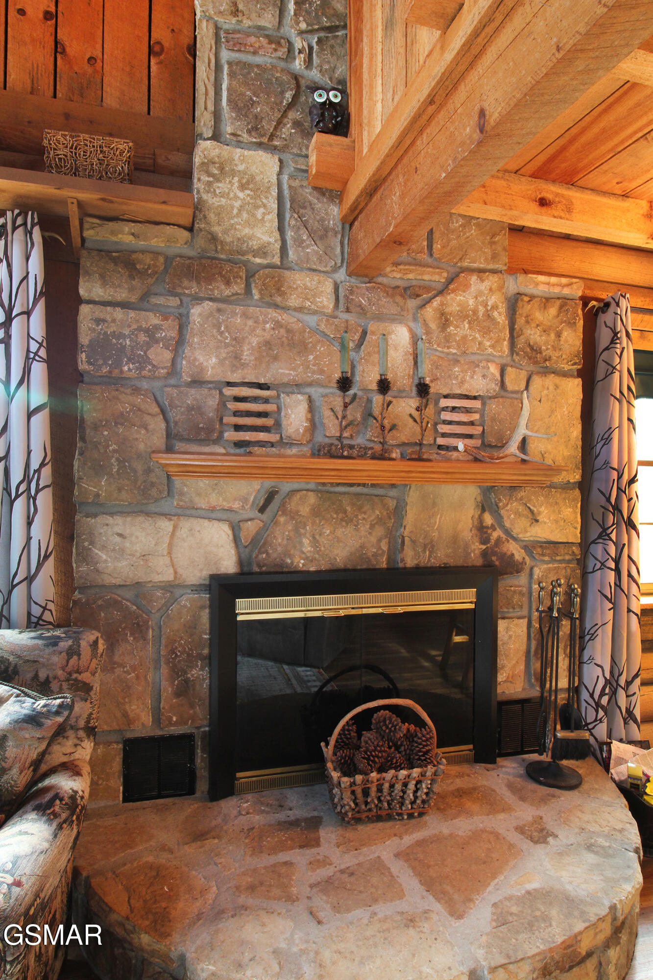 1923 Bales Way Sevierville TN 37876