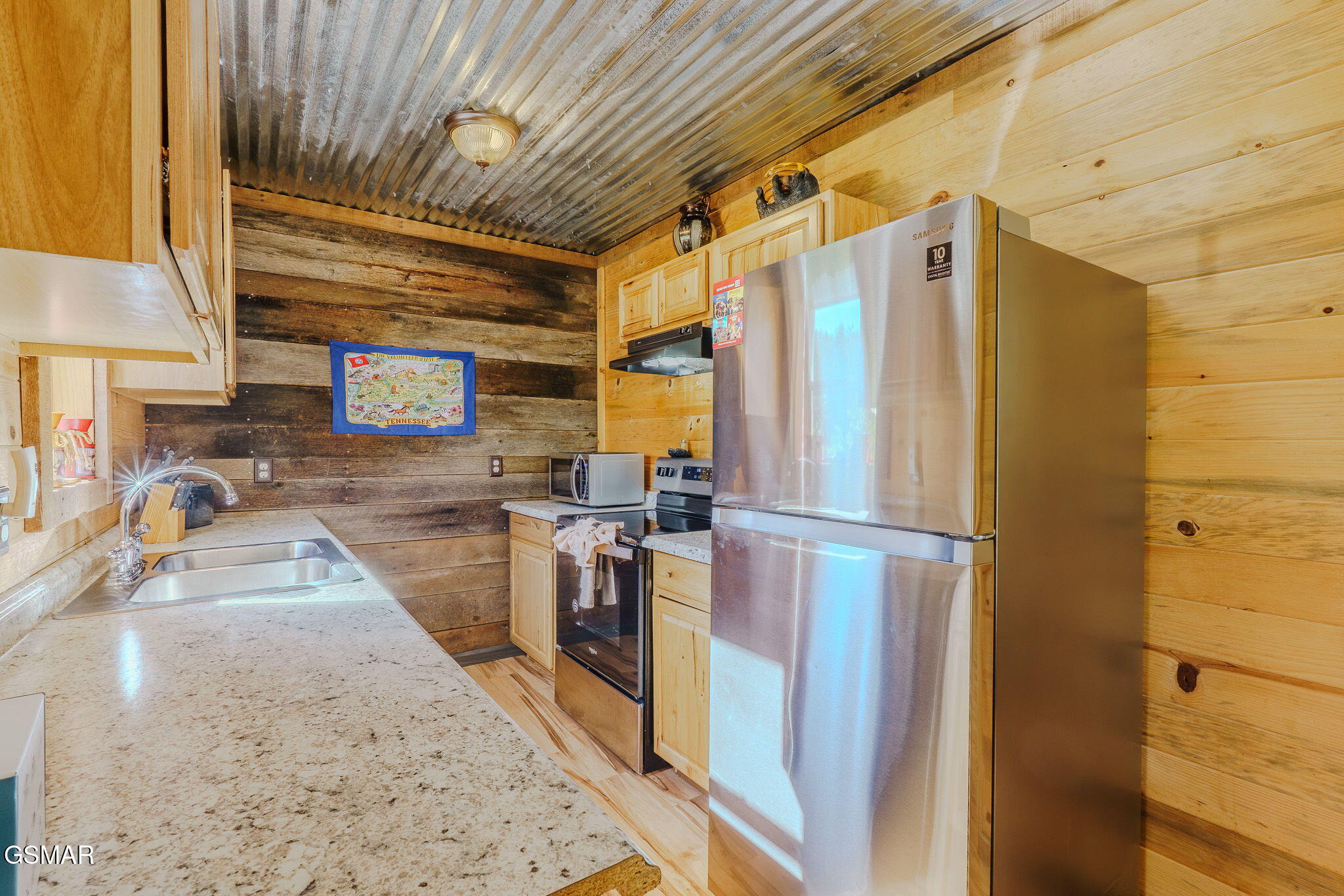 567 Edgewood Drive Gatlinburg TN 37738