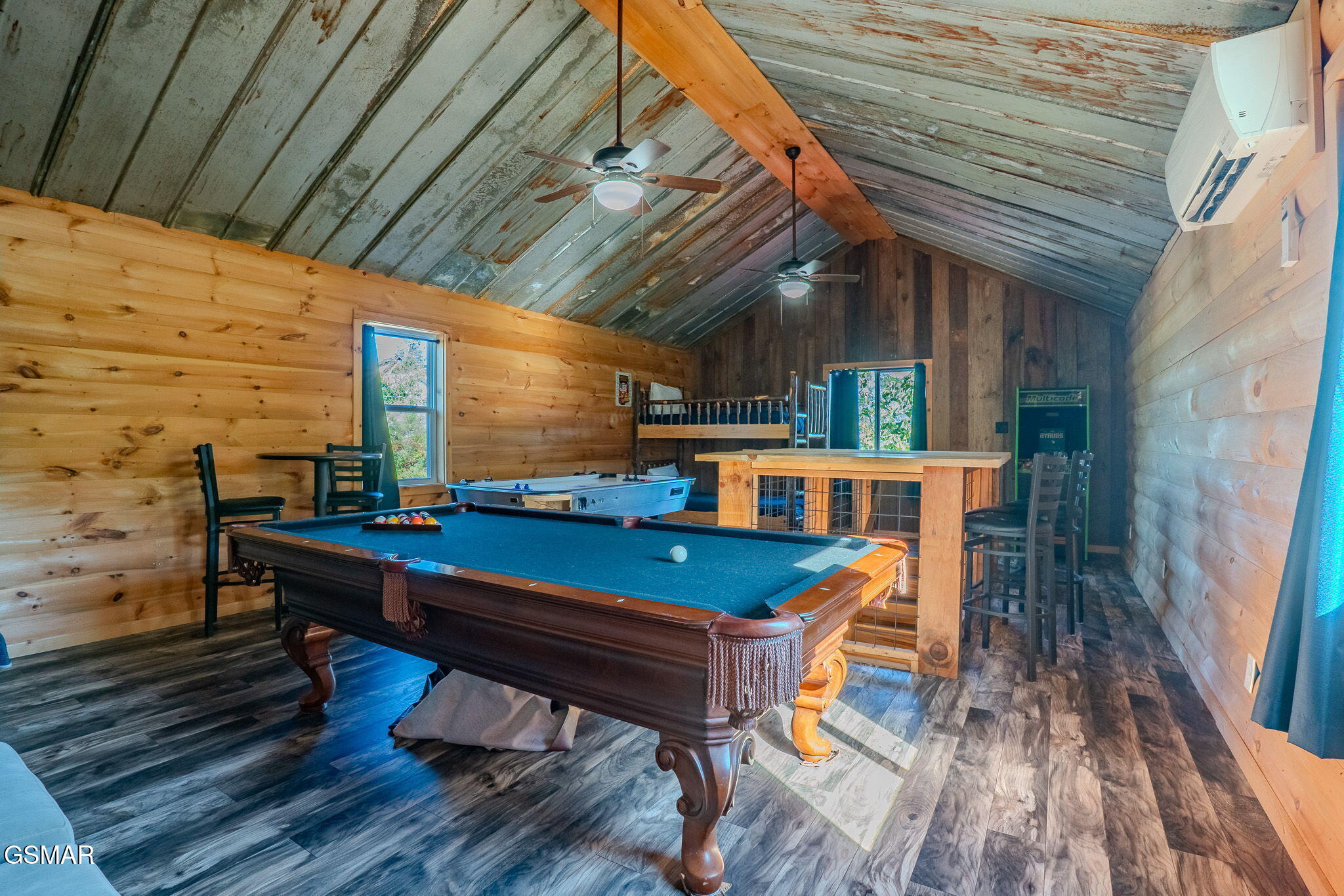 567 Edgewood Drive Gatlinburg TN 37738