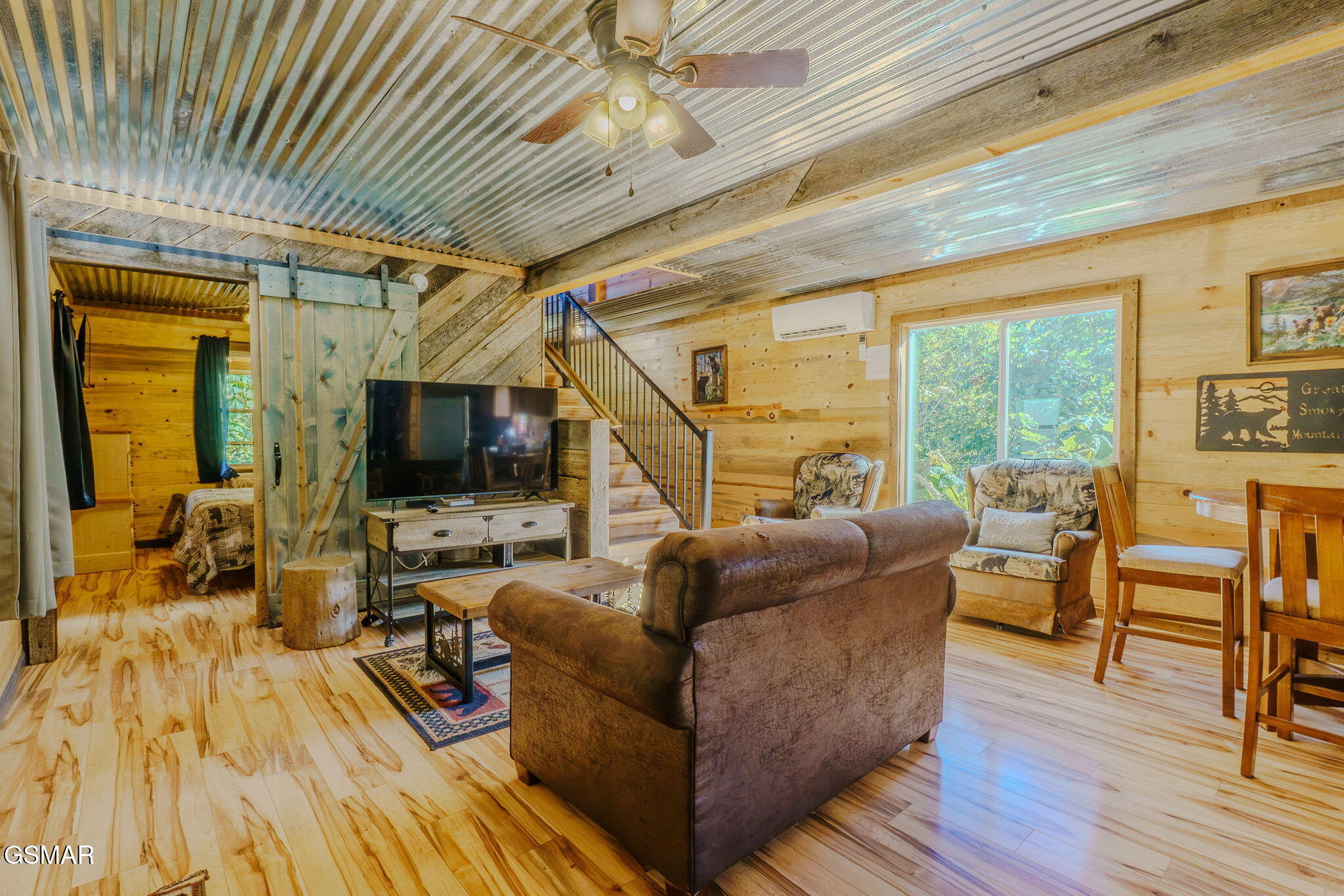 567 Edgewood Drive Gatlinburg TN 37738