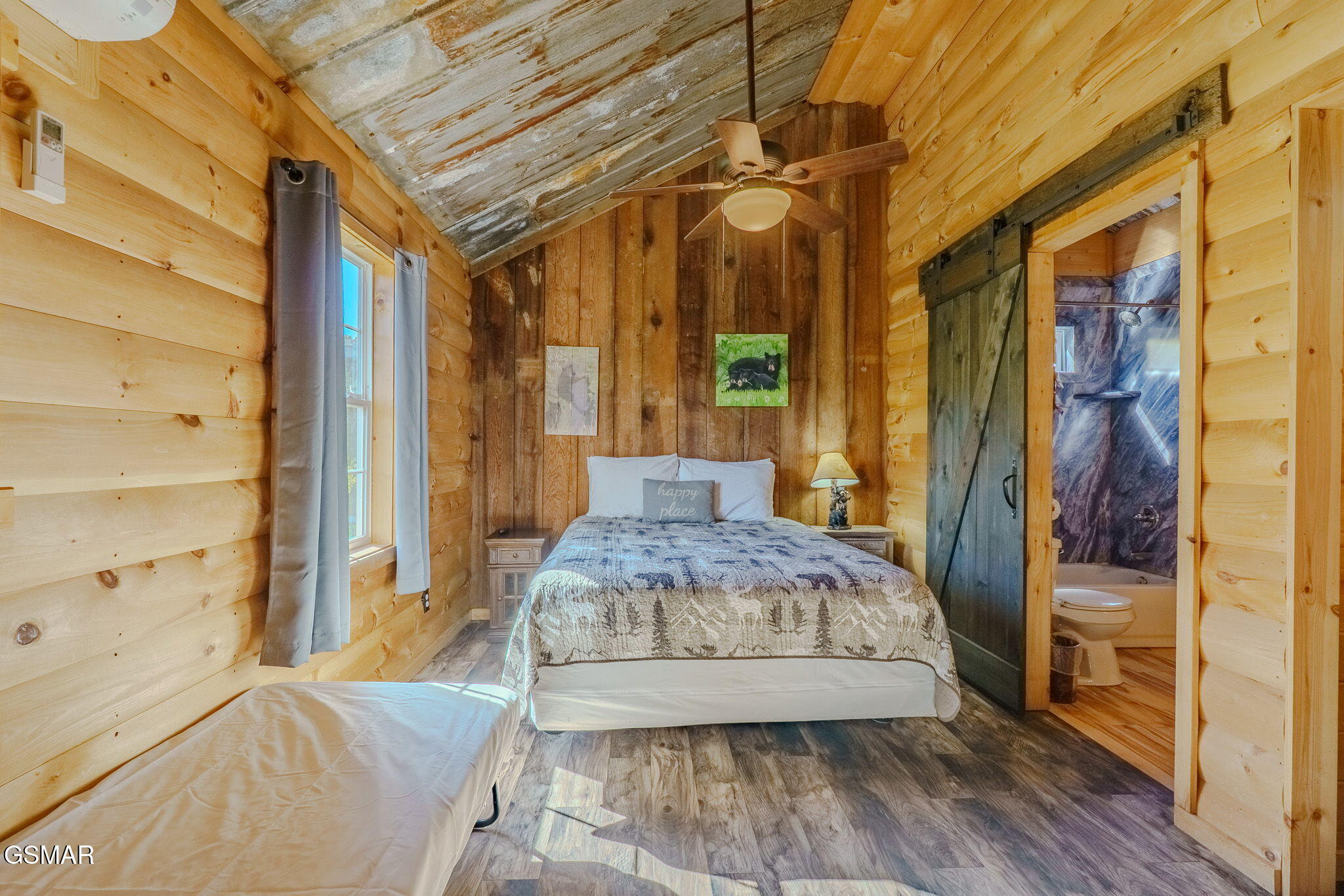 567 Edgewood Drive Gatlinburg TN 37738