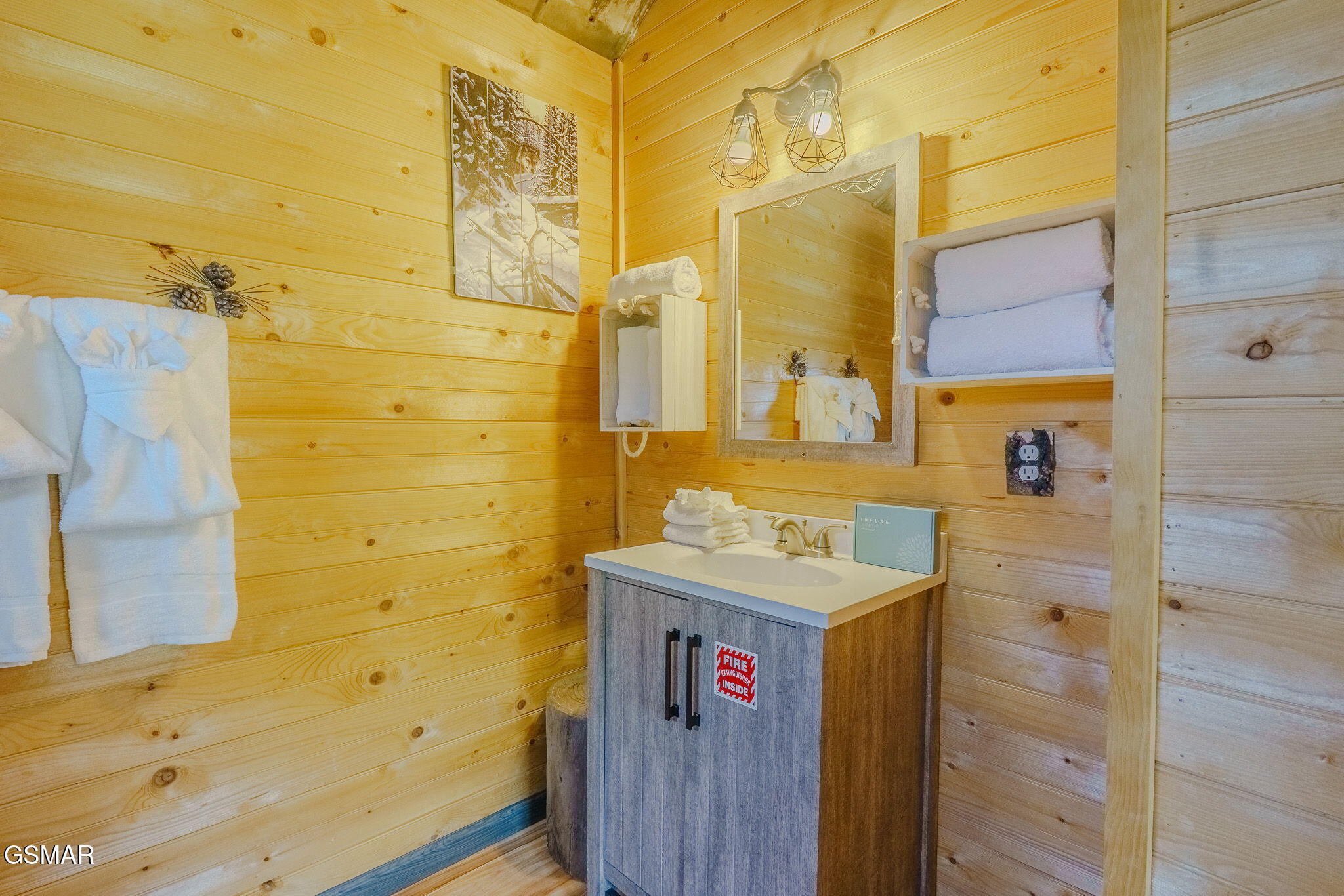 567 Edgewood Drive Gatlinburg TN 37738