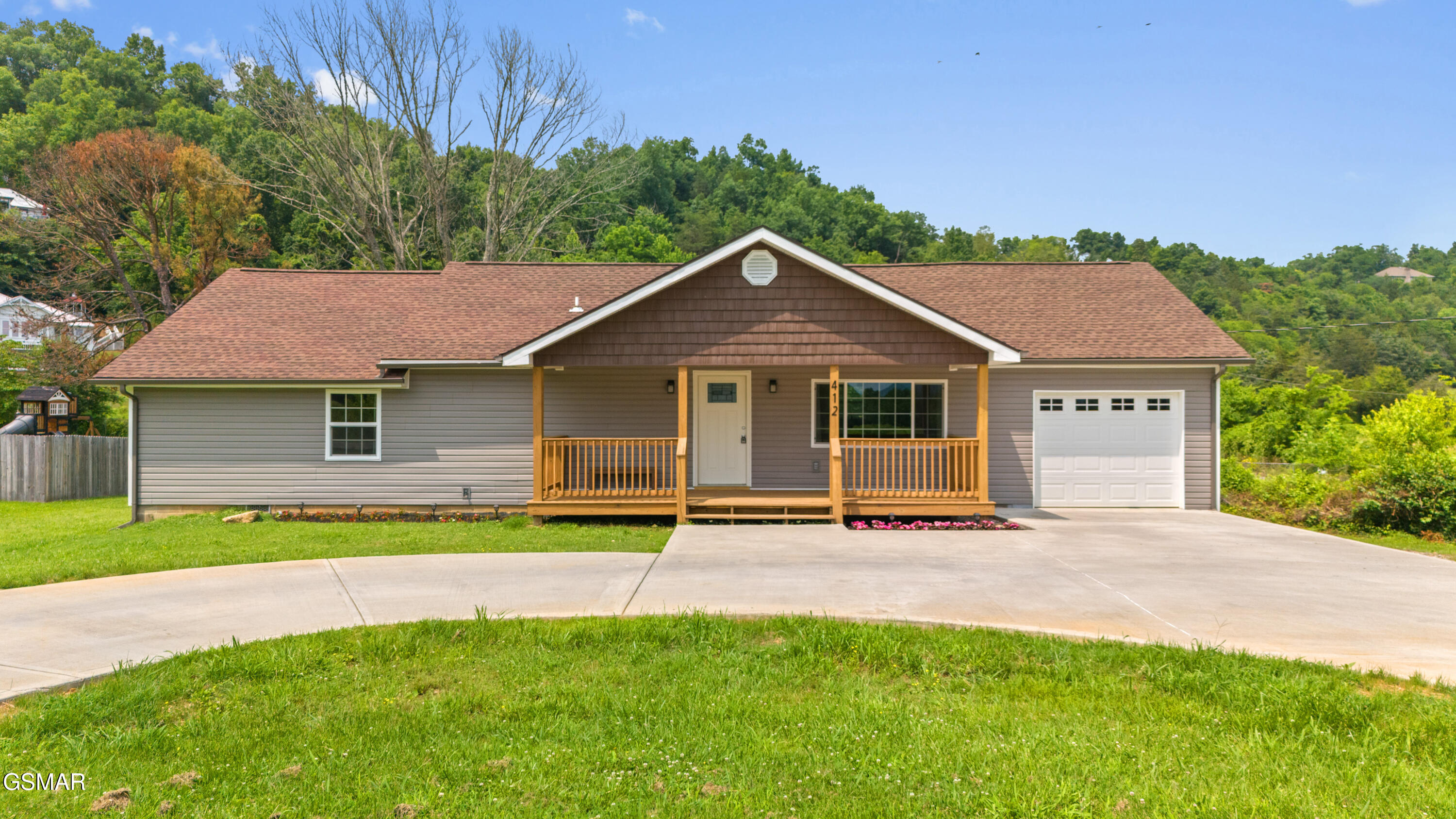412 Apple Valley Road Sevierville TN 37862