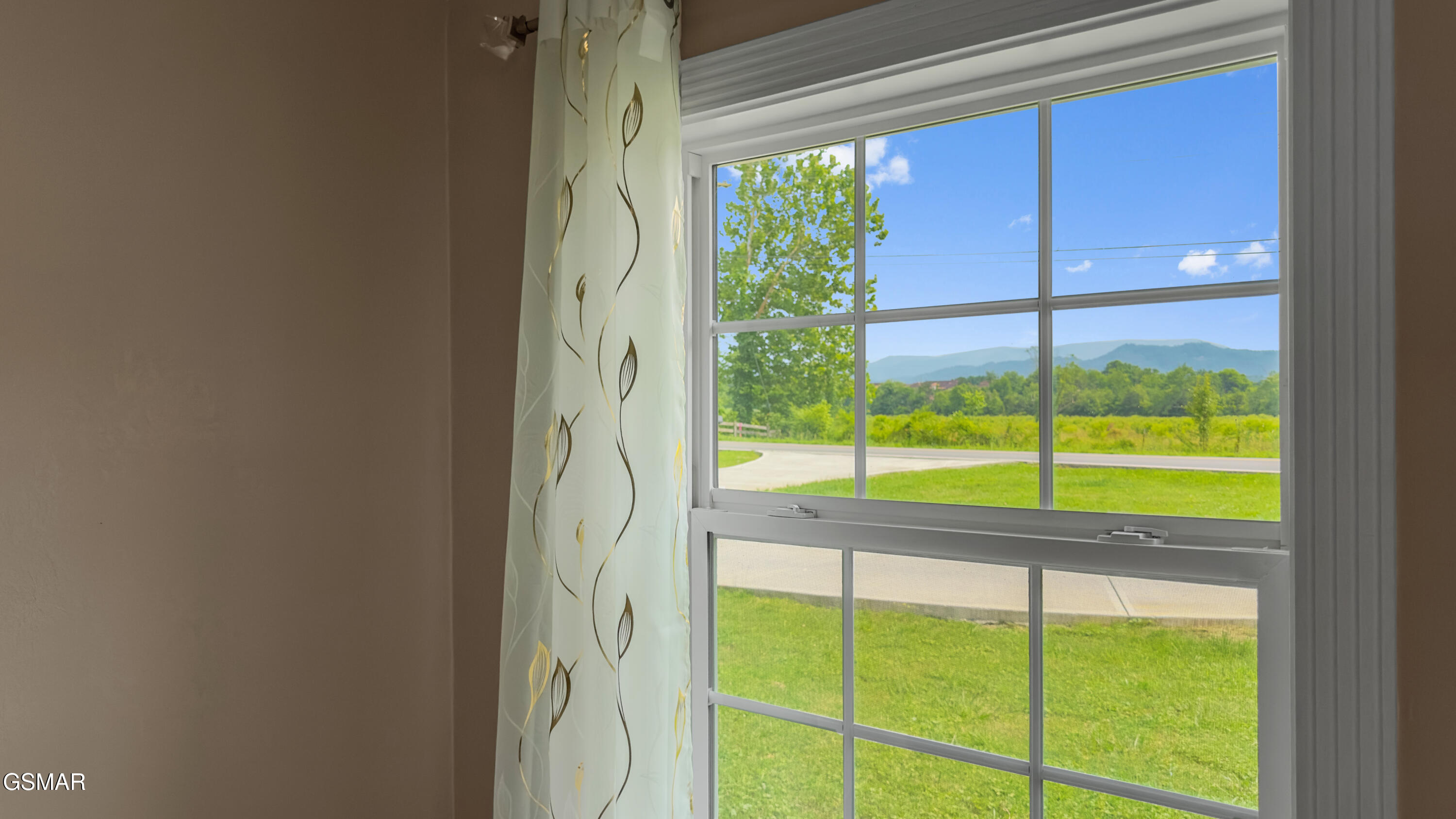 412 Apple Valley Road Sevierville TN 37862