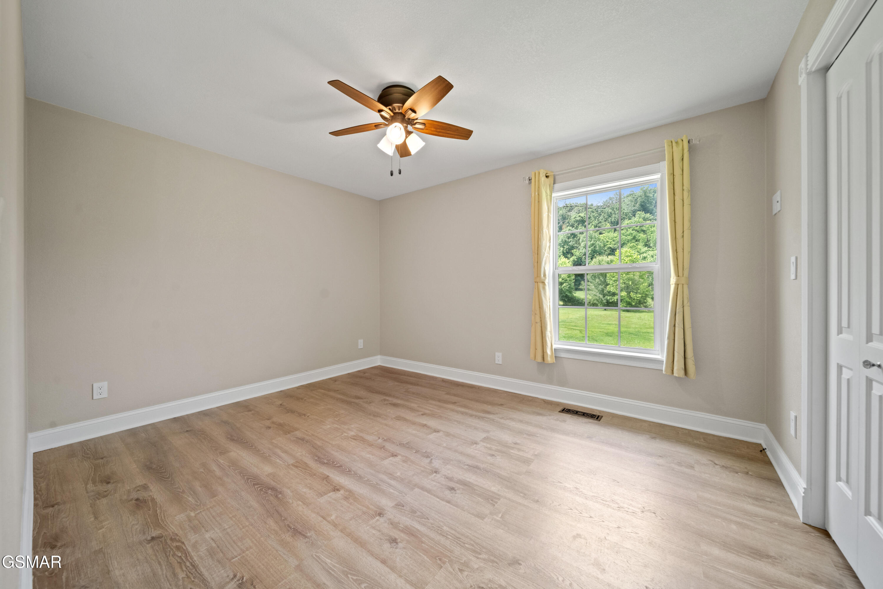 412 Apple Valley Road Sevierville TN 37862