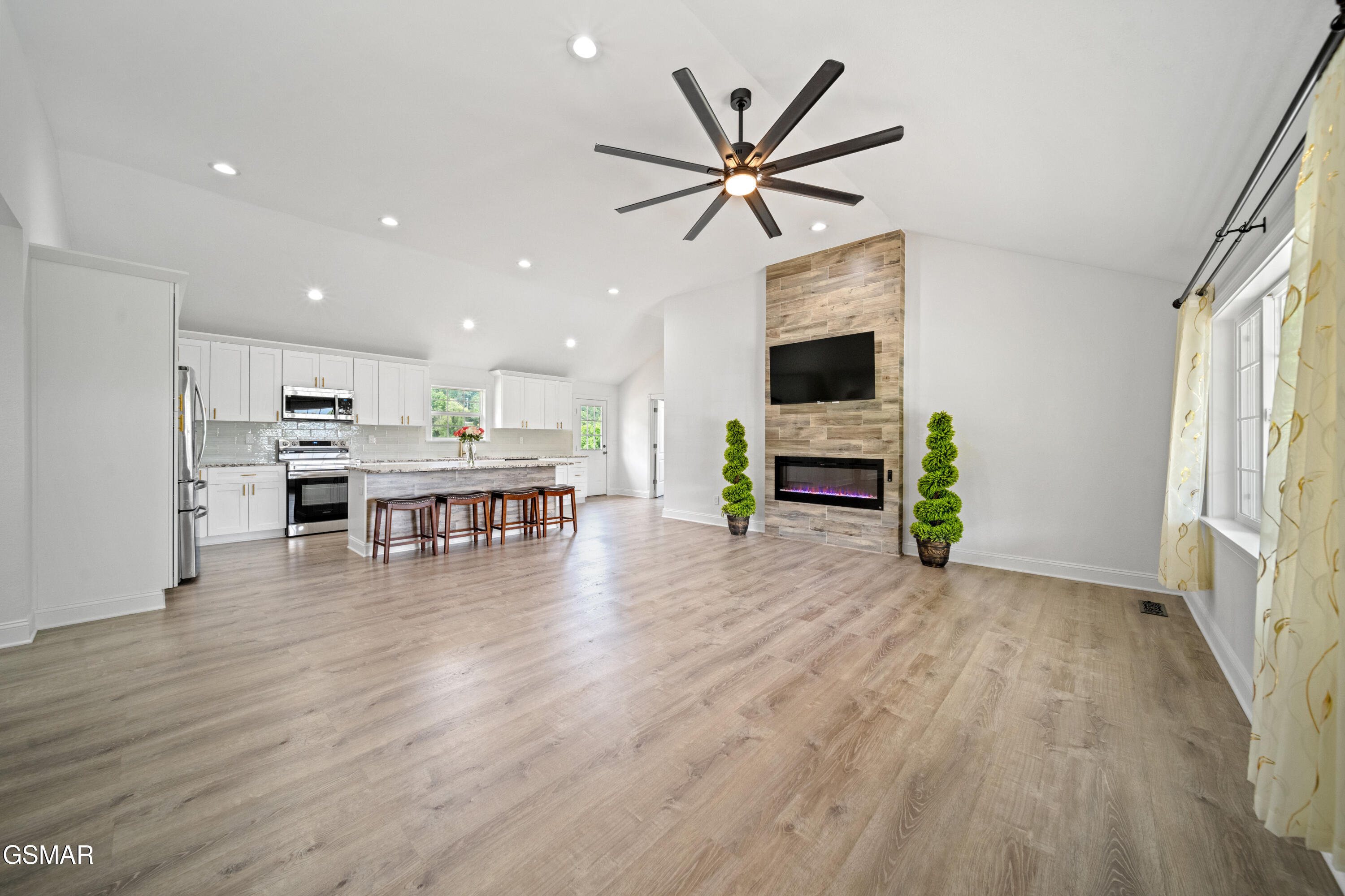 412 Apple Valley Road Sevierville TN 37862