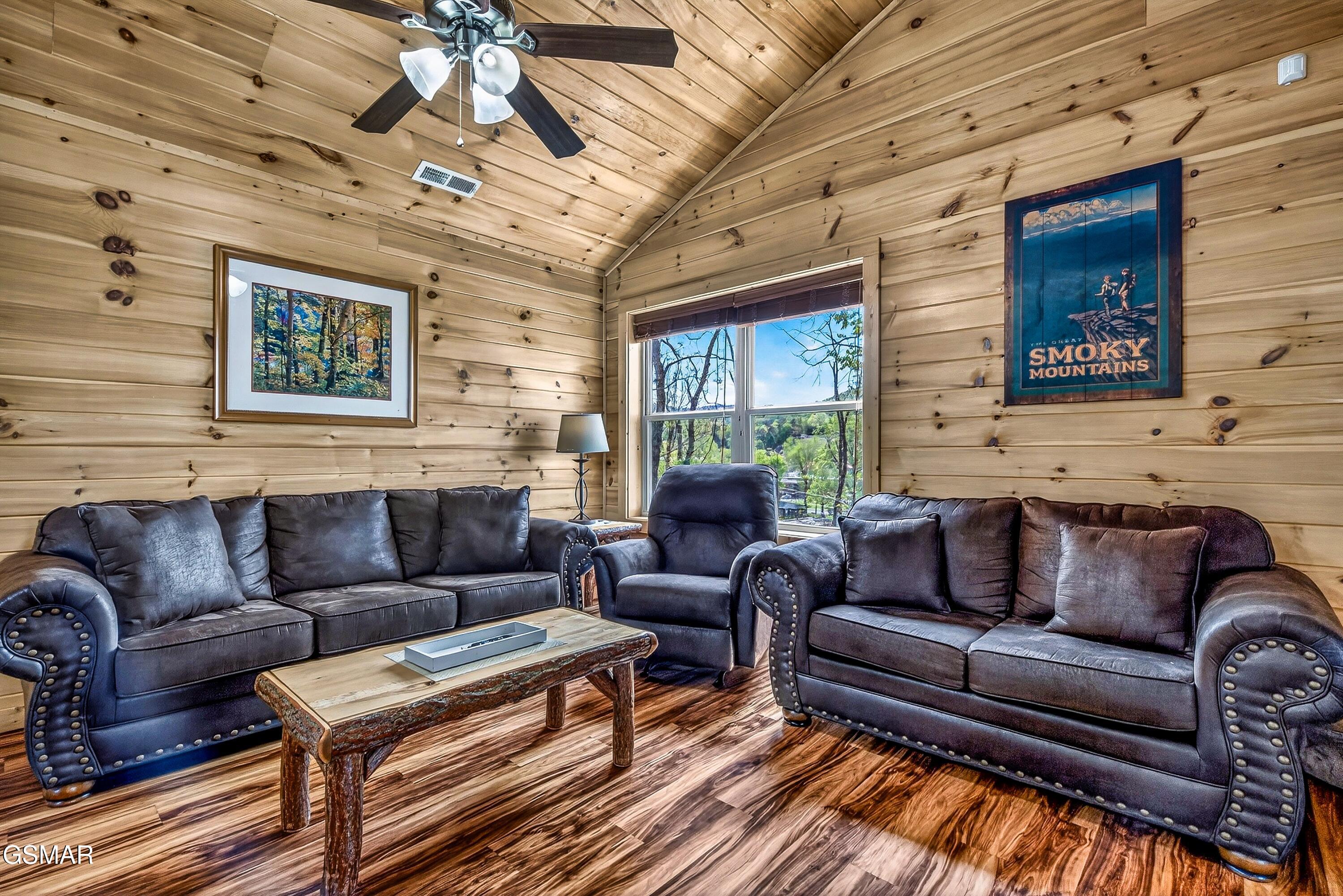 3922 Valley View Drive Pigeon Forge TN 37863