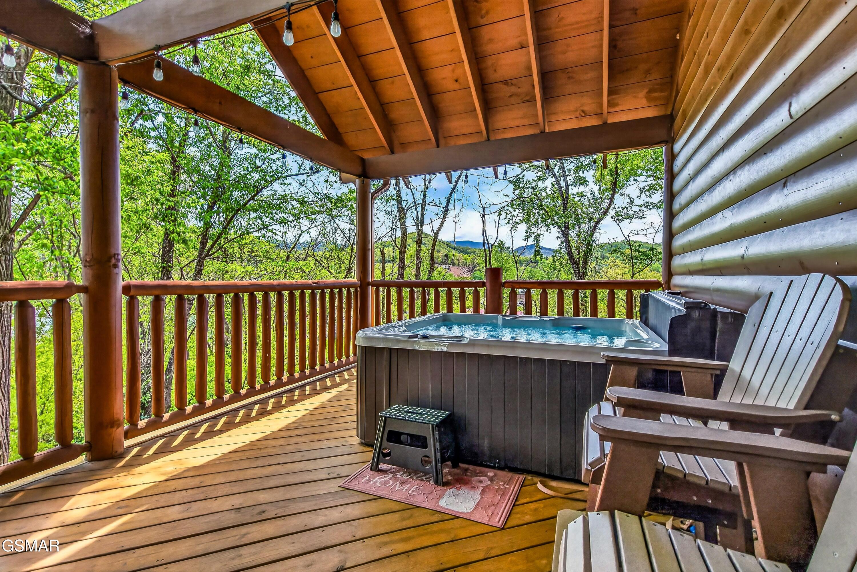 3922 Valley View Drive Pigeon Forge TN 37863
