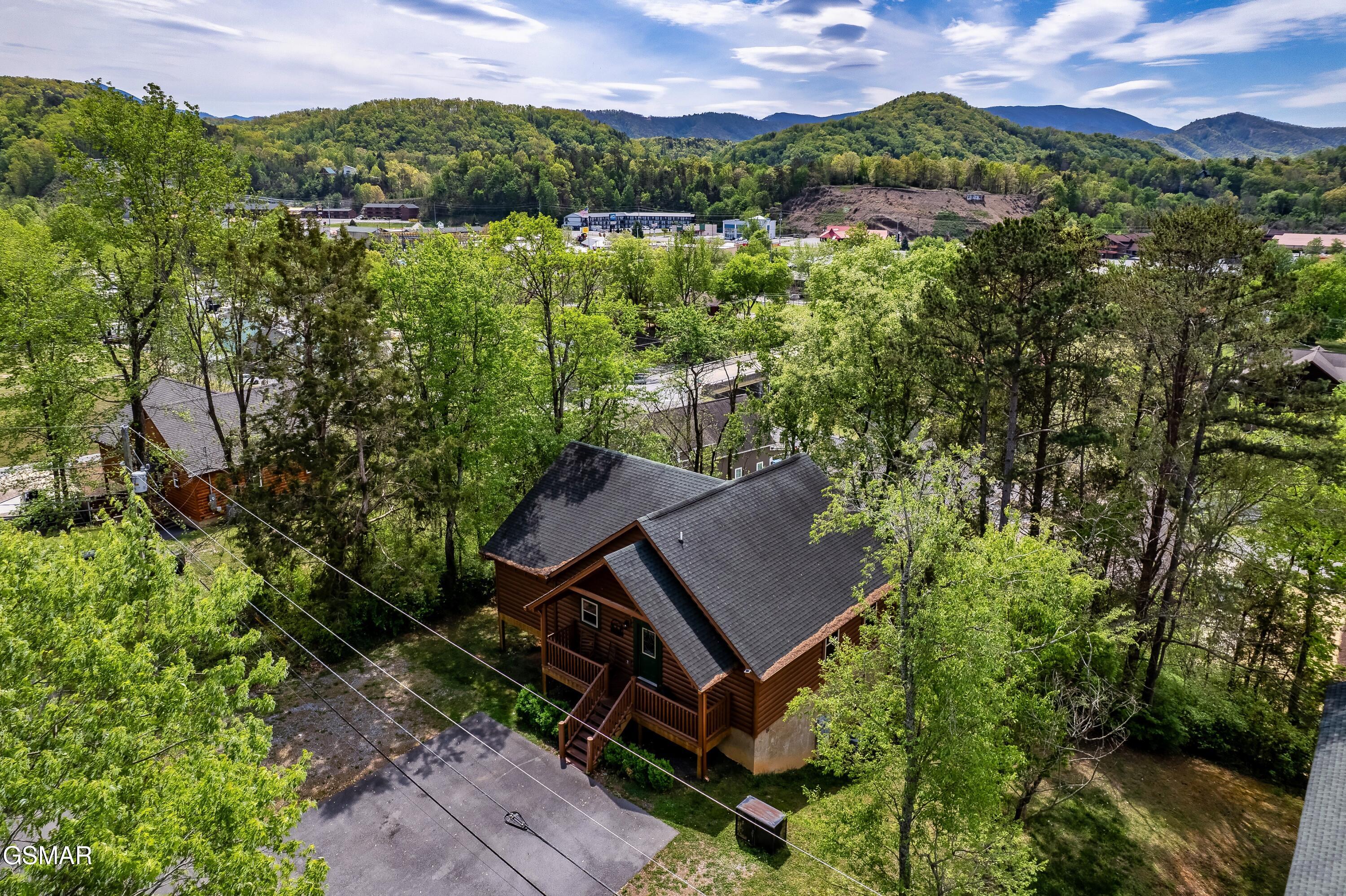 3922 Valley View Drive Pigeon Forge TN 37863