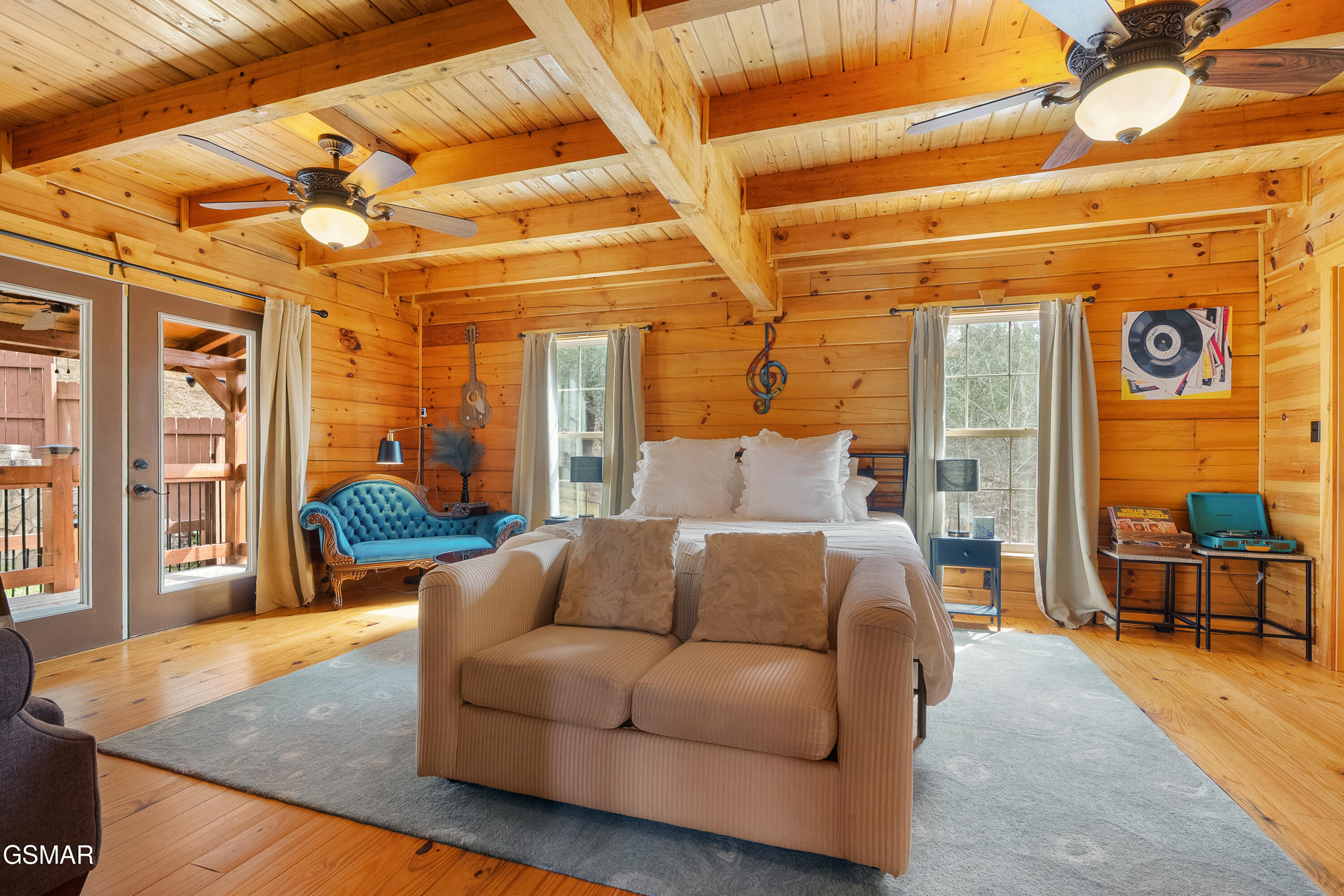 1238 Mossy Cove Way Sevierville TN 37876