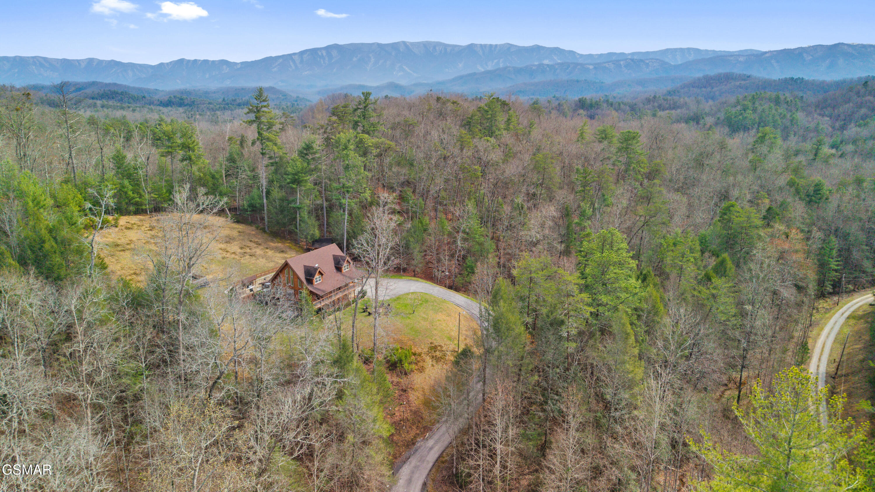 1238 Mossy Cove Way Sevierville TN 37876