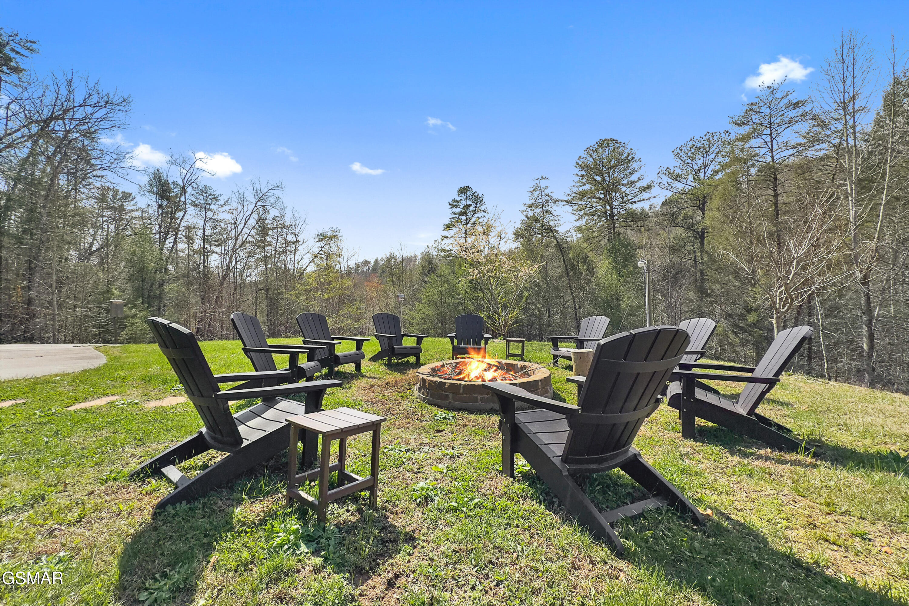 1238 Mossy Cove Way Sevierville TN 37876