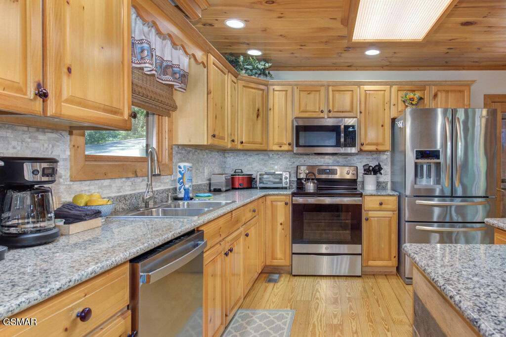 3103 Perry Circle Lane Sevierville TN 37862
