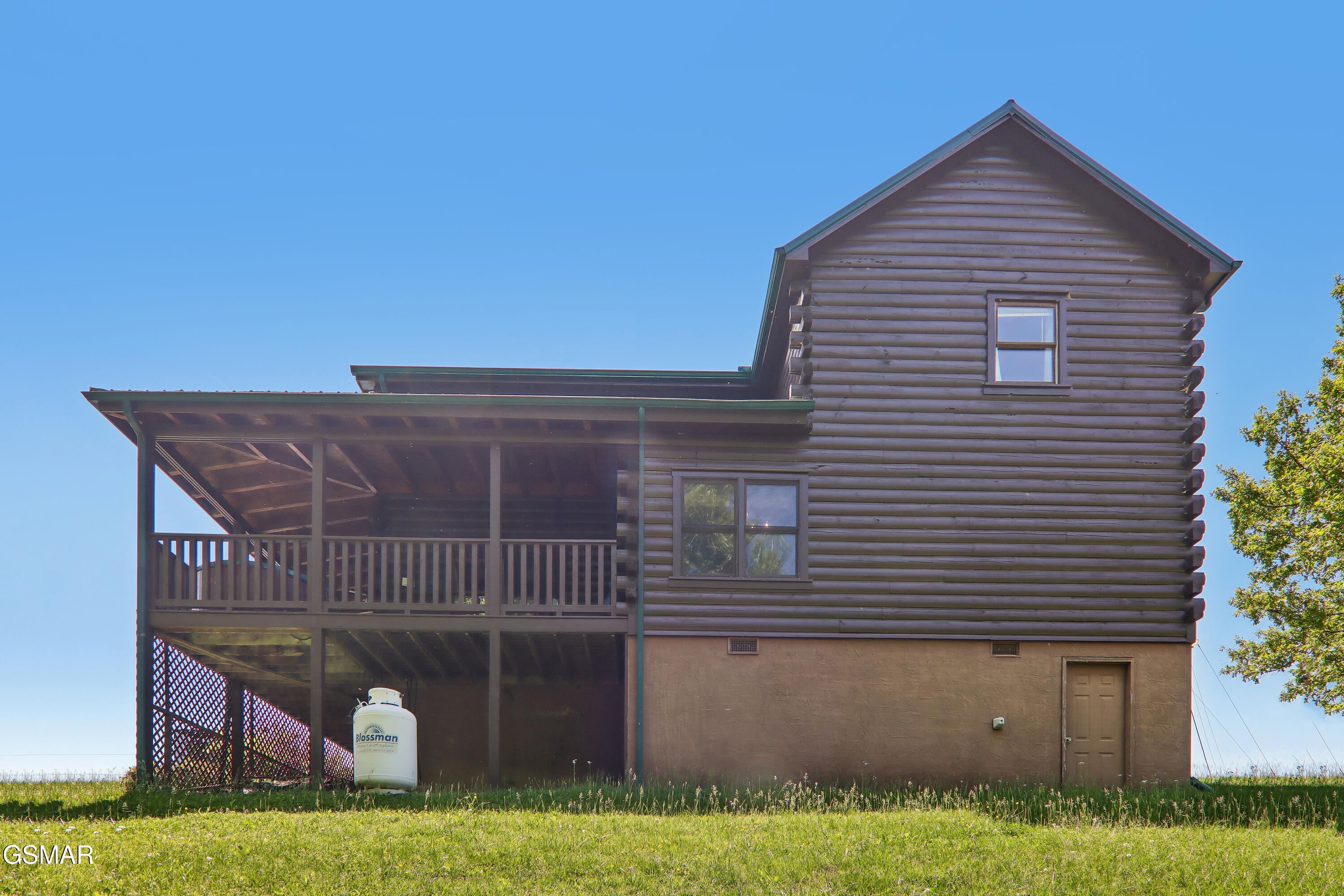 2043 Oakmont Drive Sevierville TN 37876