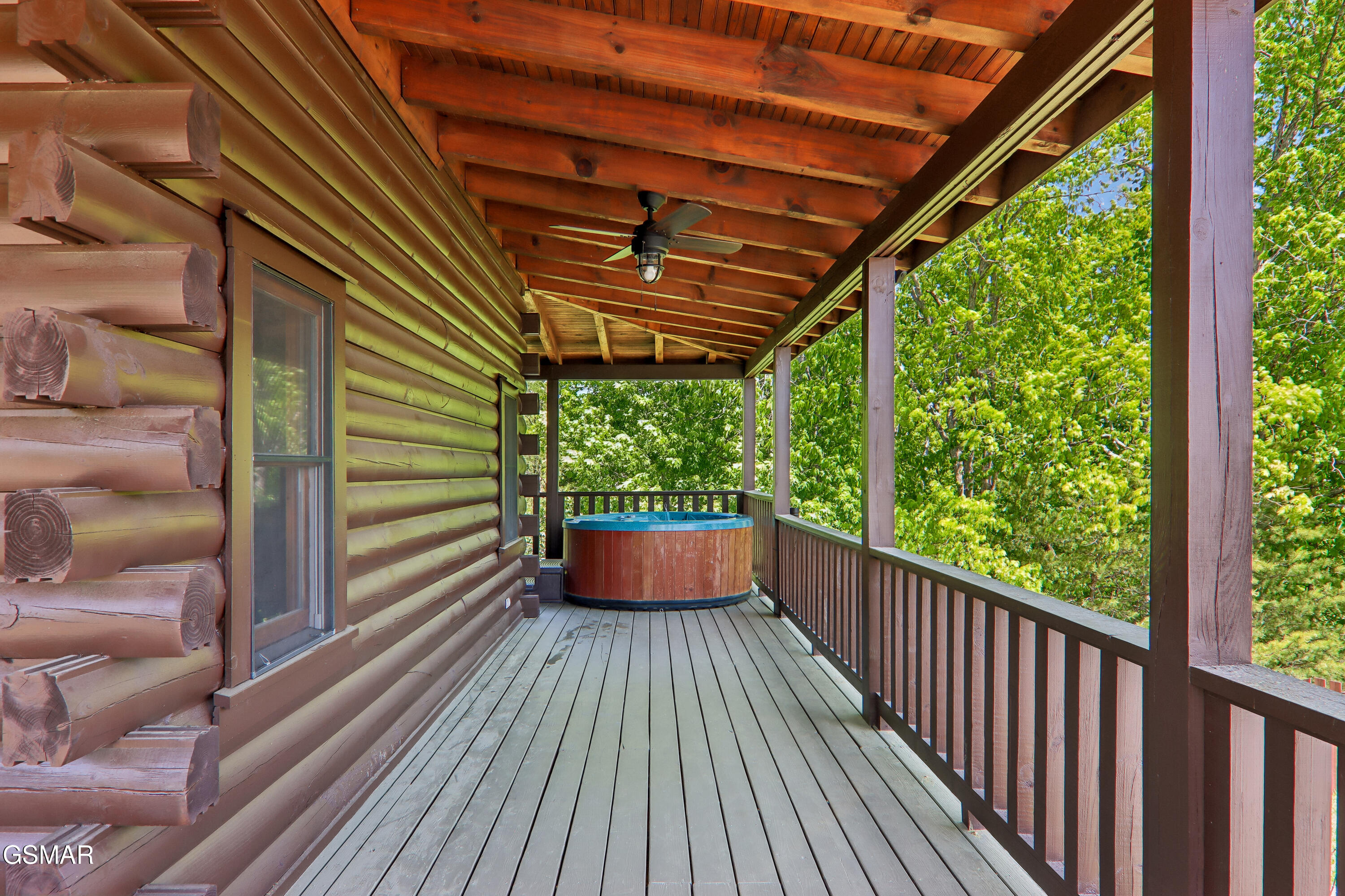 2043 Oakmont Drive Sevierville TN 37876