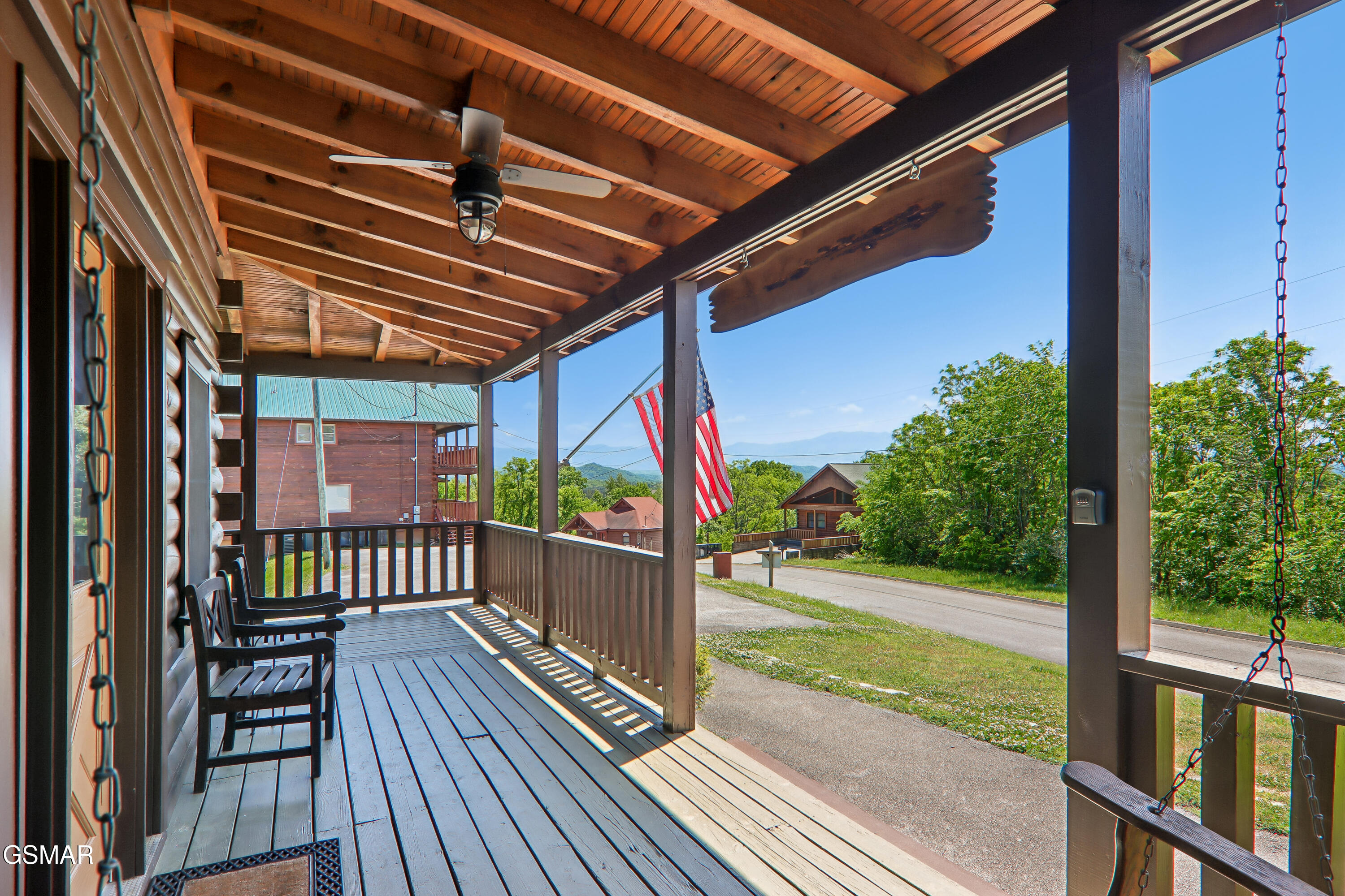 2043 Oakmont Drive Sevierville TN 37876