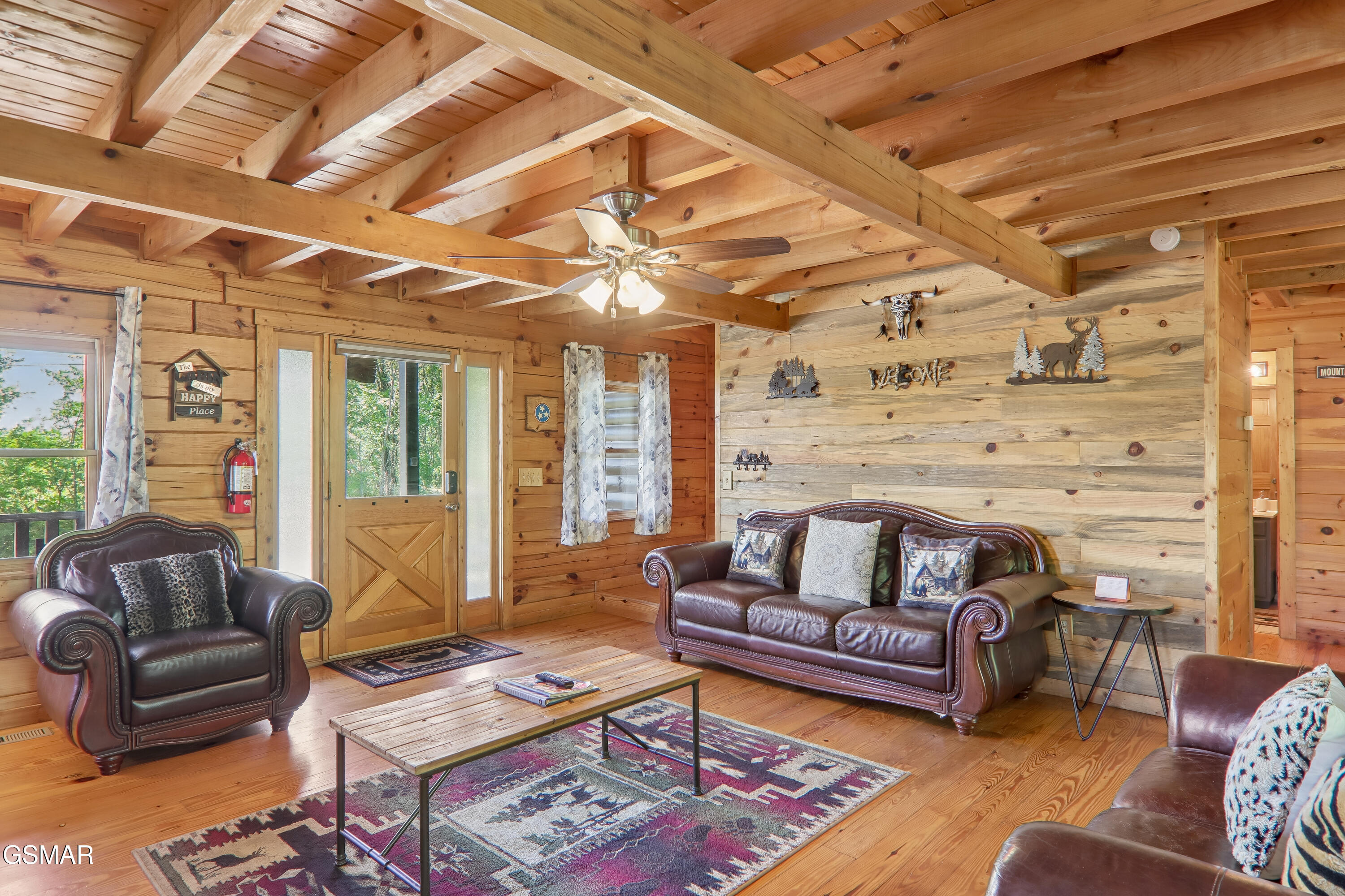 2043 Oakmont Drive Sevierville TN 37876