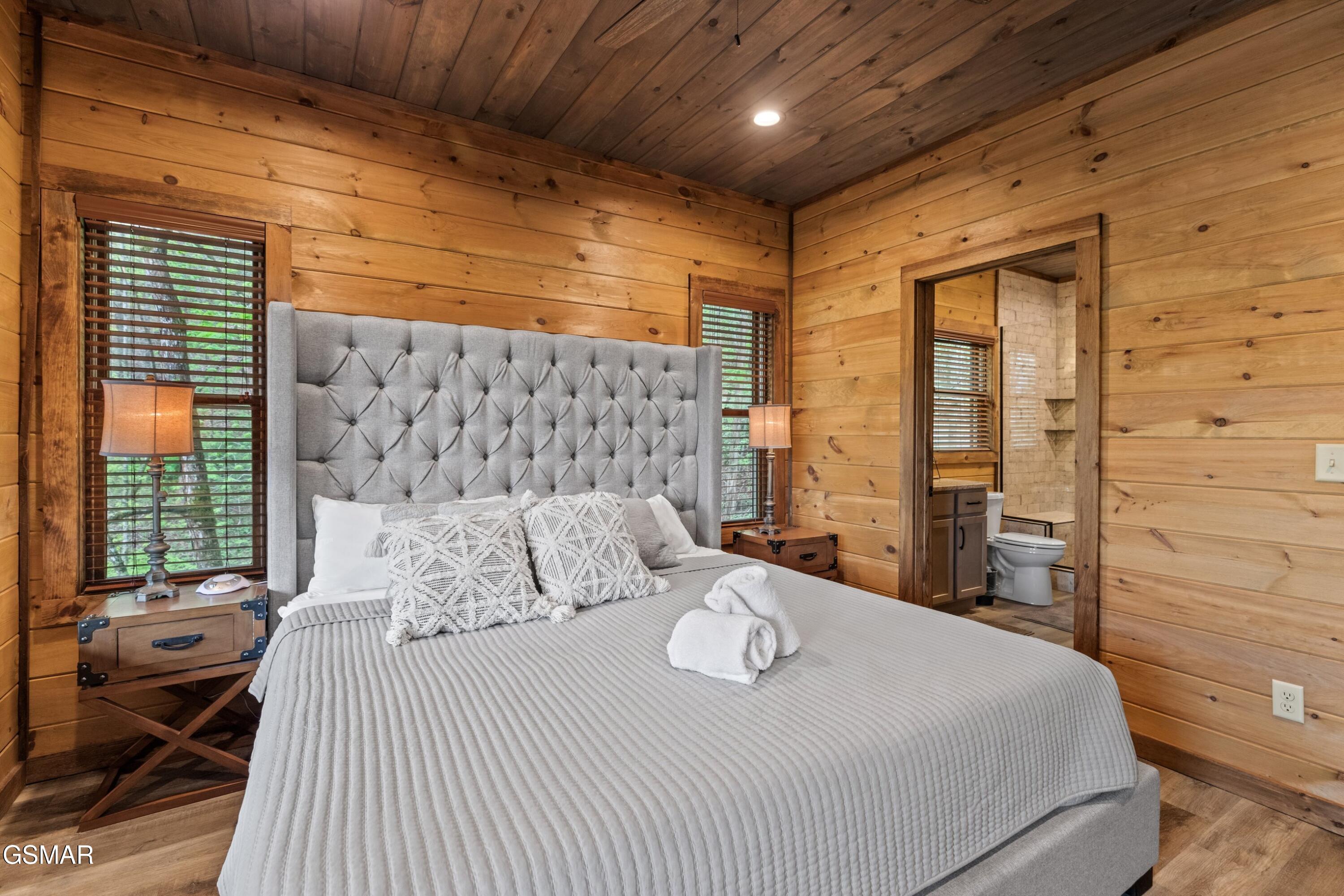 5276 Riversong Way Sevierville TN 37876