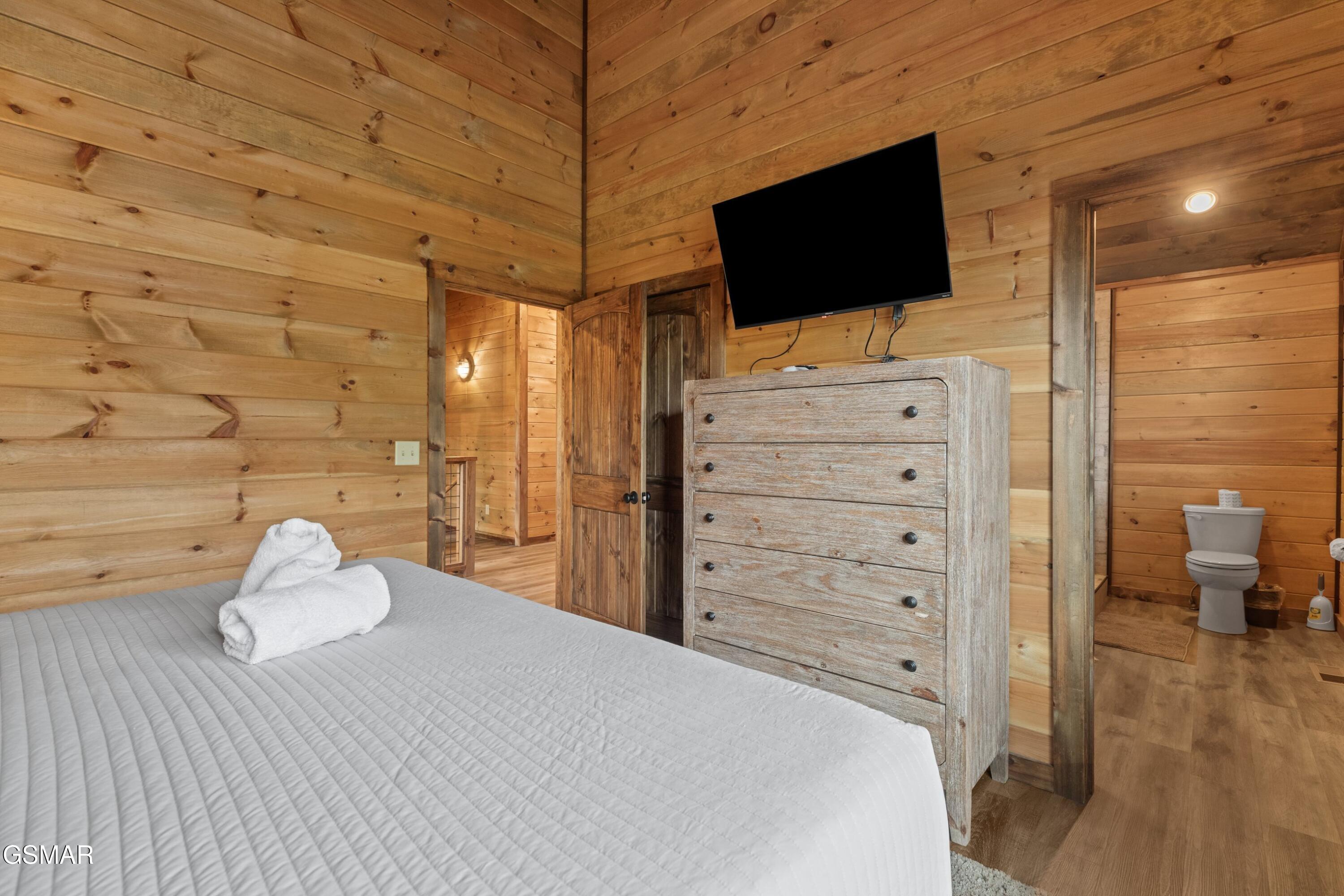 5276 Riversong Way Sevierville TN 37876