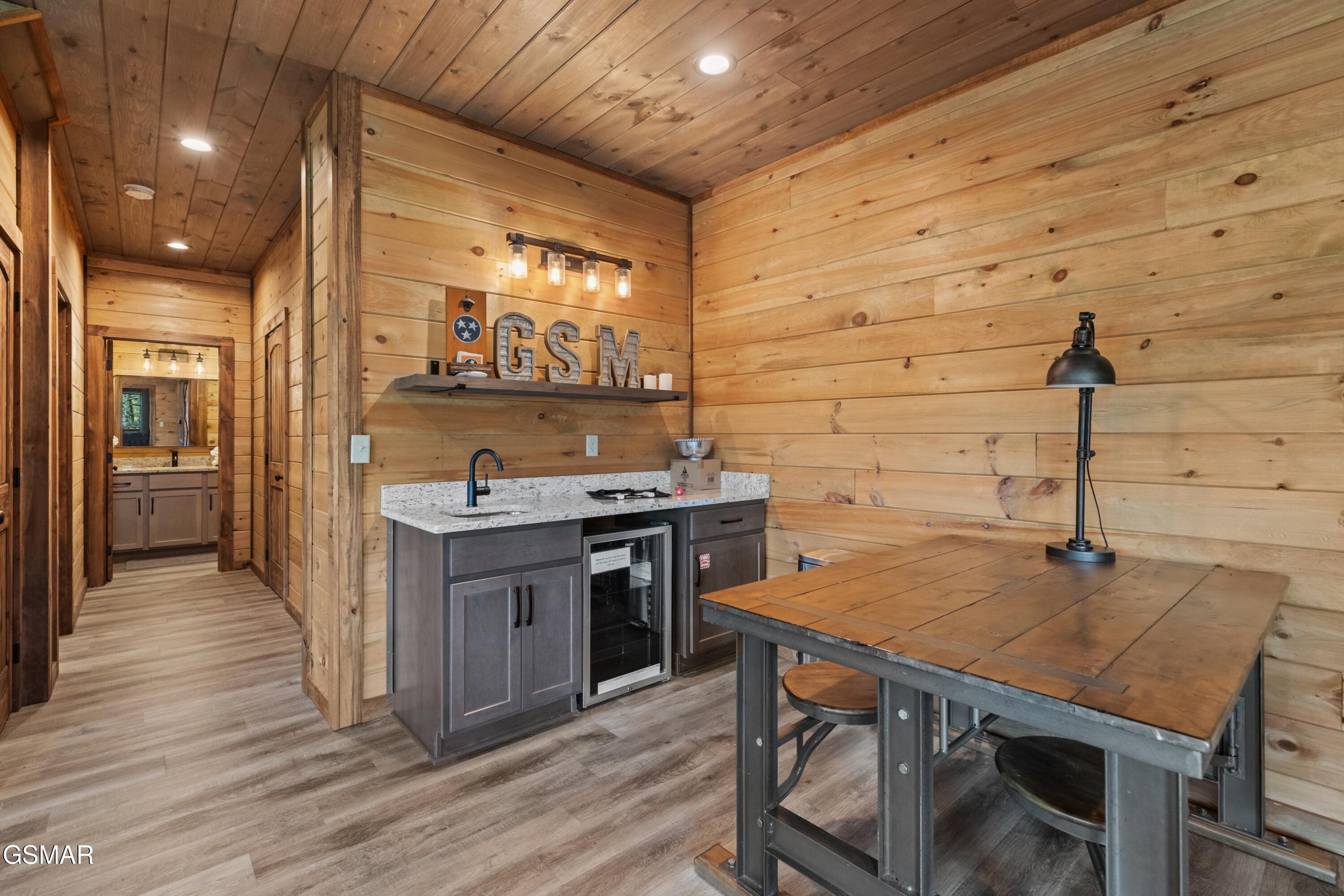 5276 Riversong Way Sevierville TN 37876