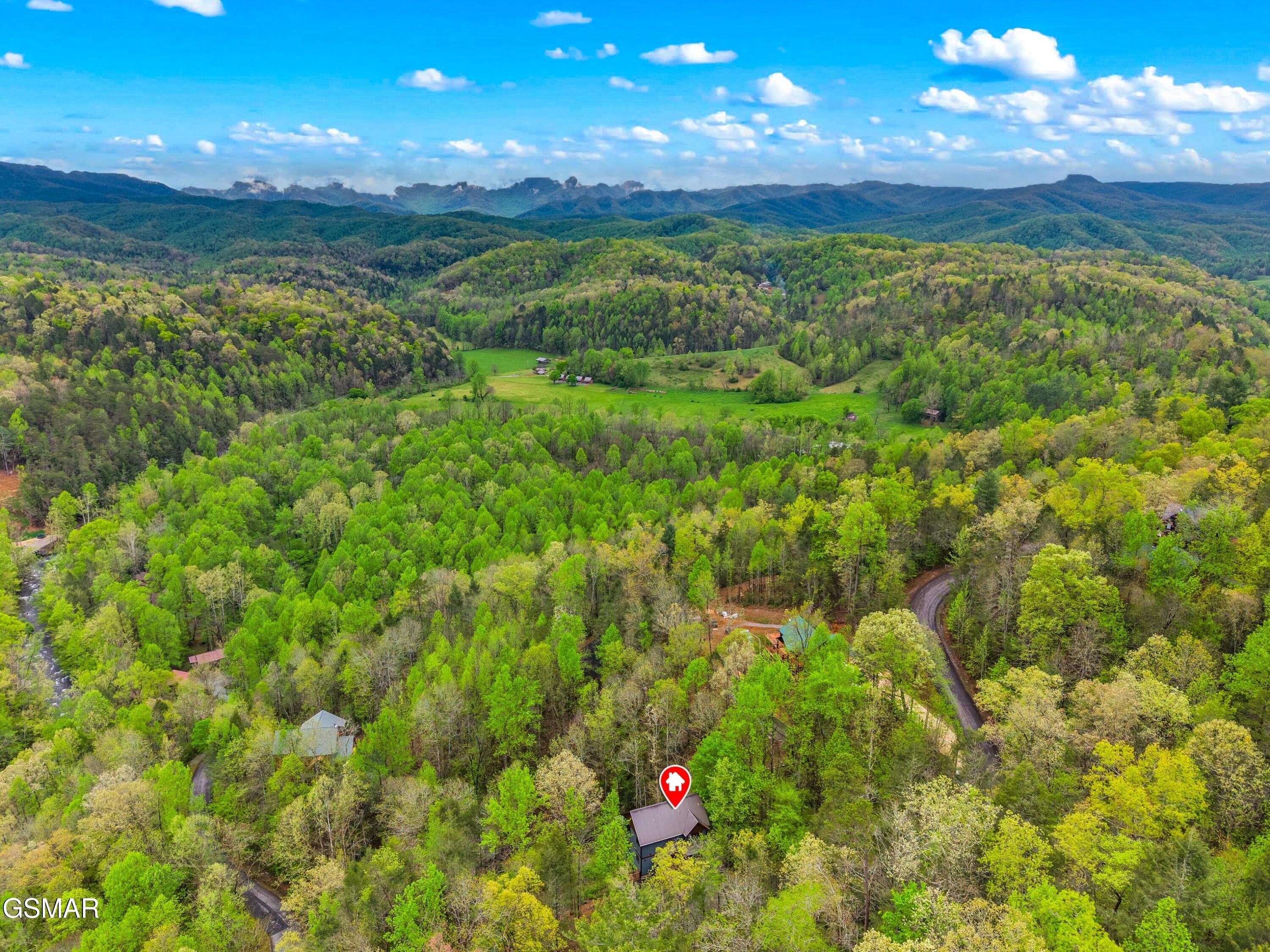 5276 Riversong Way Sevierville TN 37876