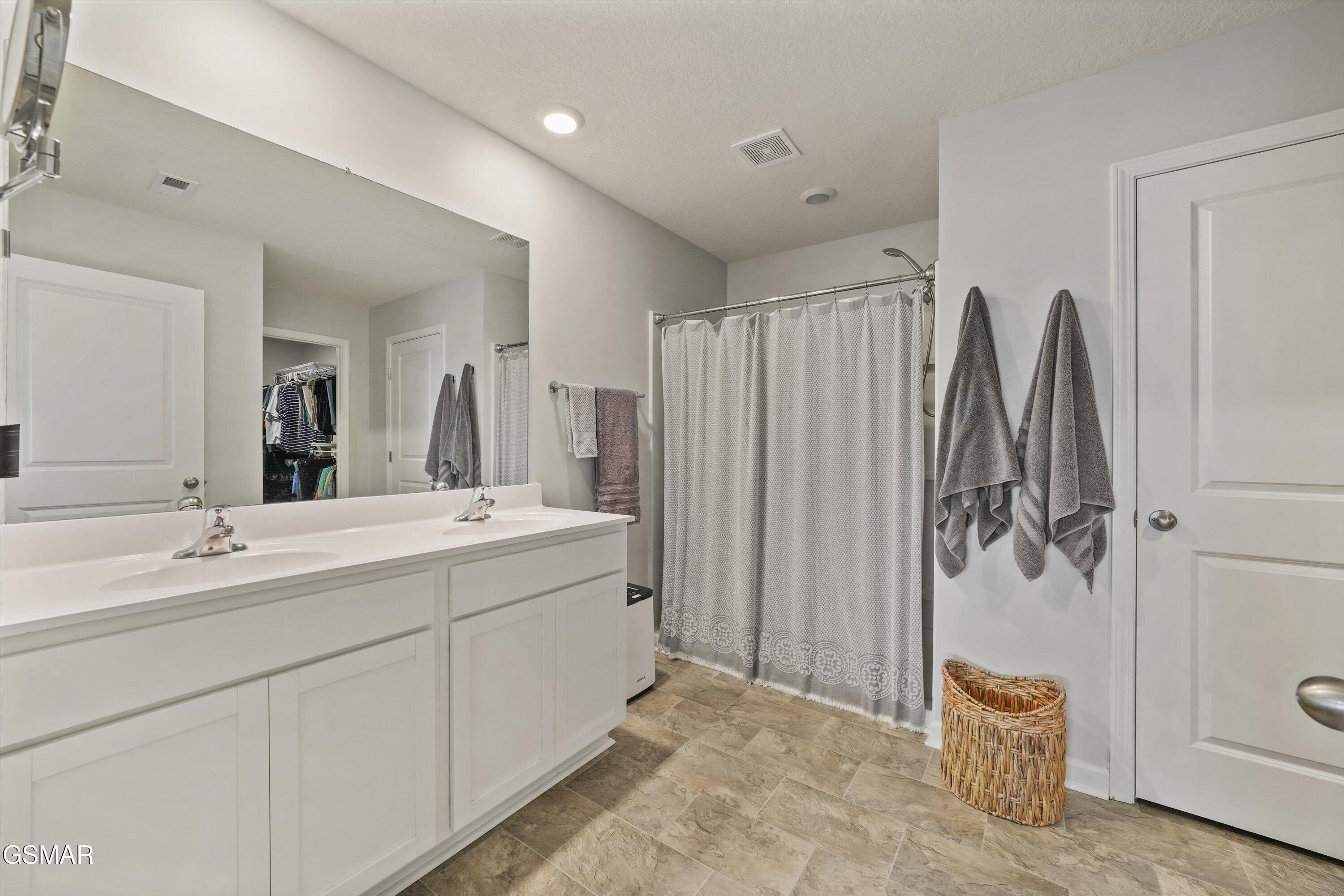 5056 Elm Brook Road Dandridge TN 37725