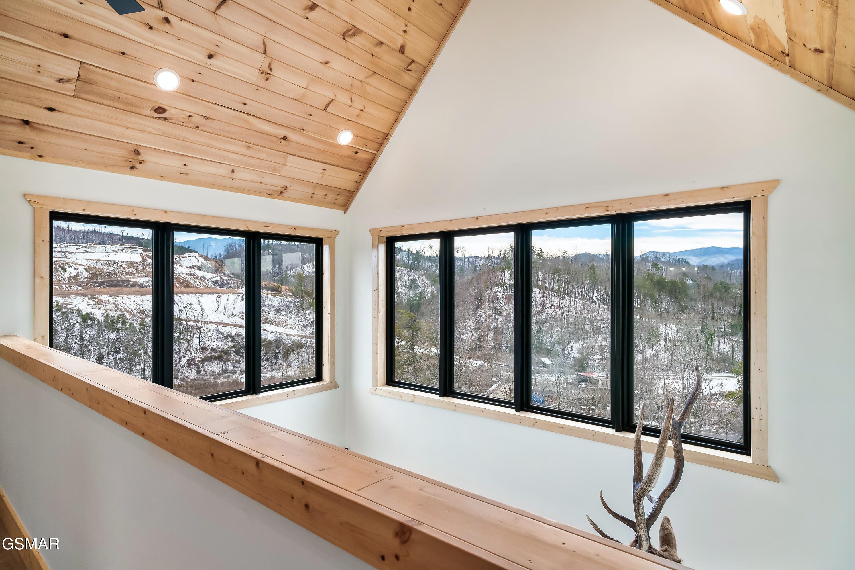 1279 Upper Middle Creek Road Sevierville TN 37876