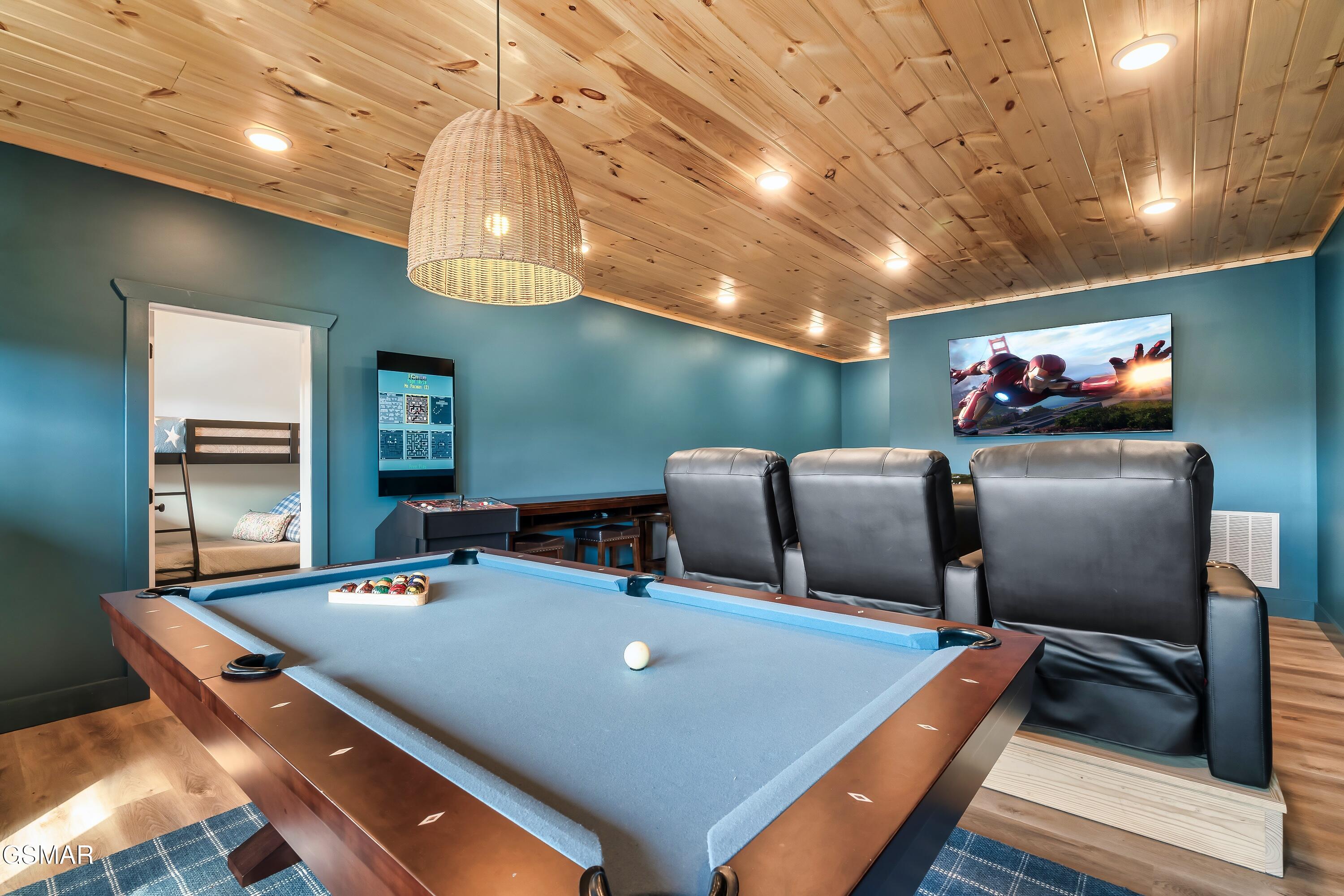 1279 Upper Middle Creek Road Sevierville TN 37876