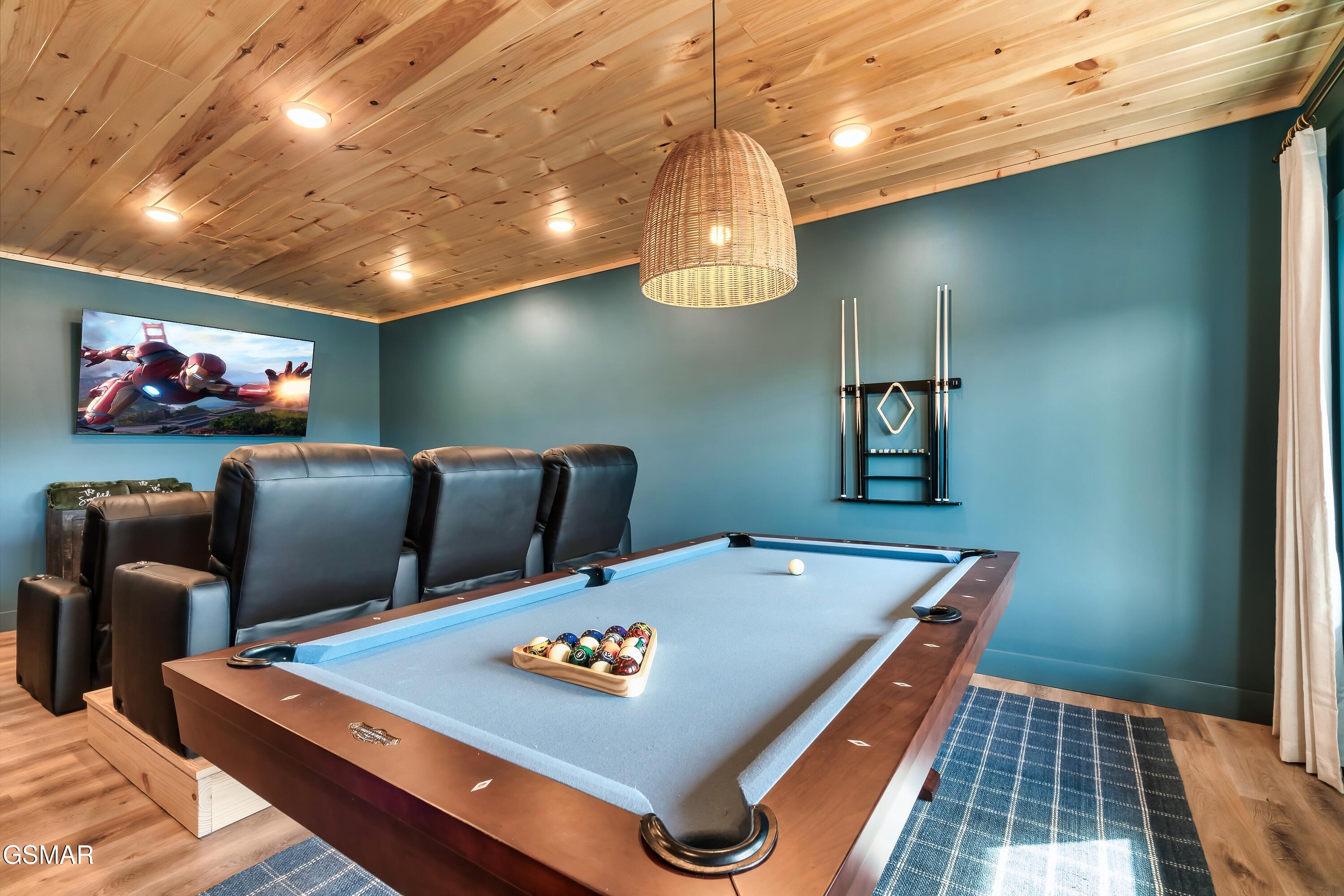 1279 Upper Middle Creek Road Sevierville TN 37876