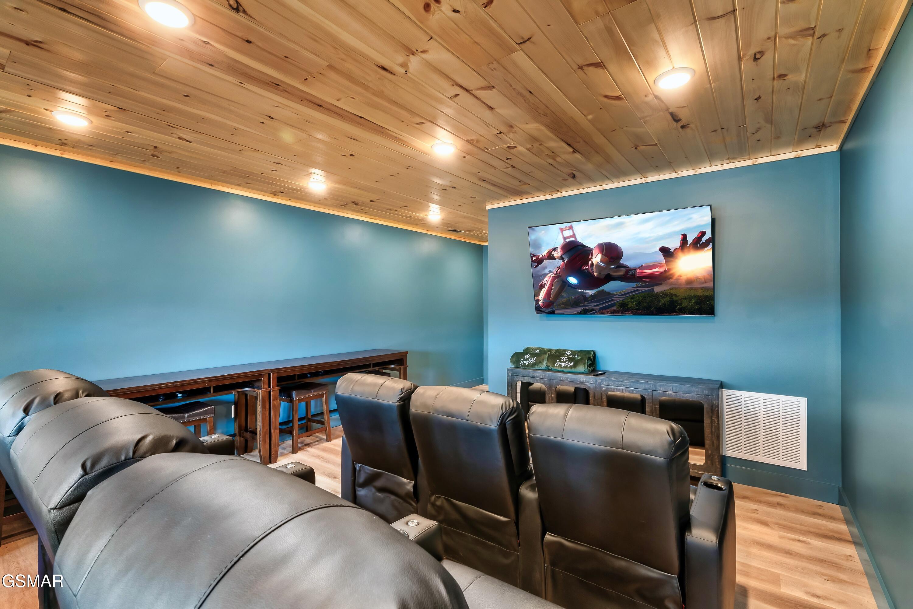 1279 Upper Middle Creek Road Sevierville TN 37876