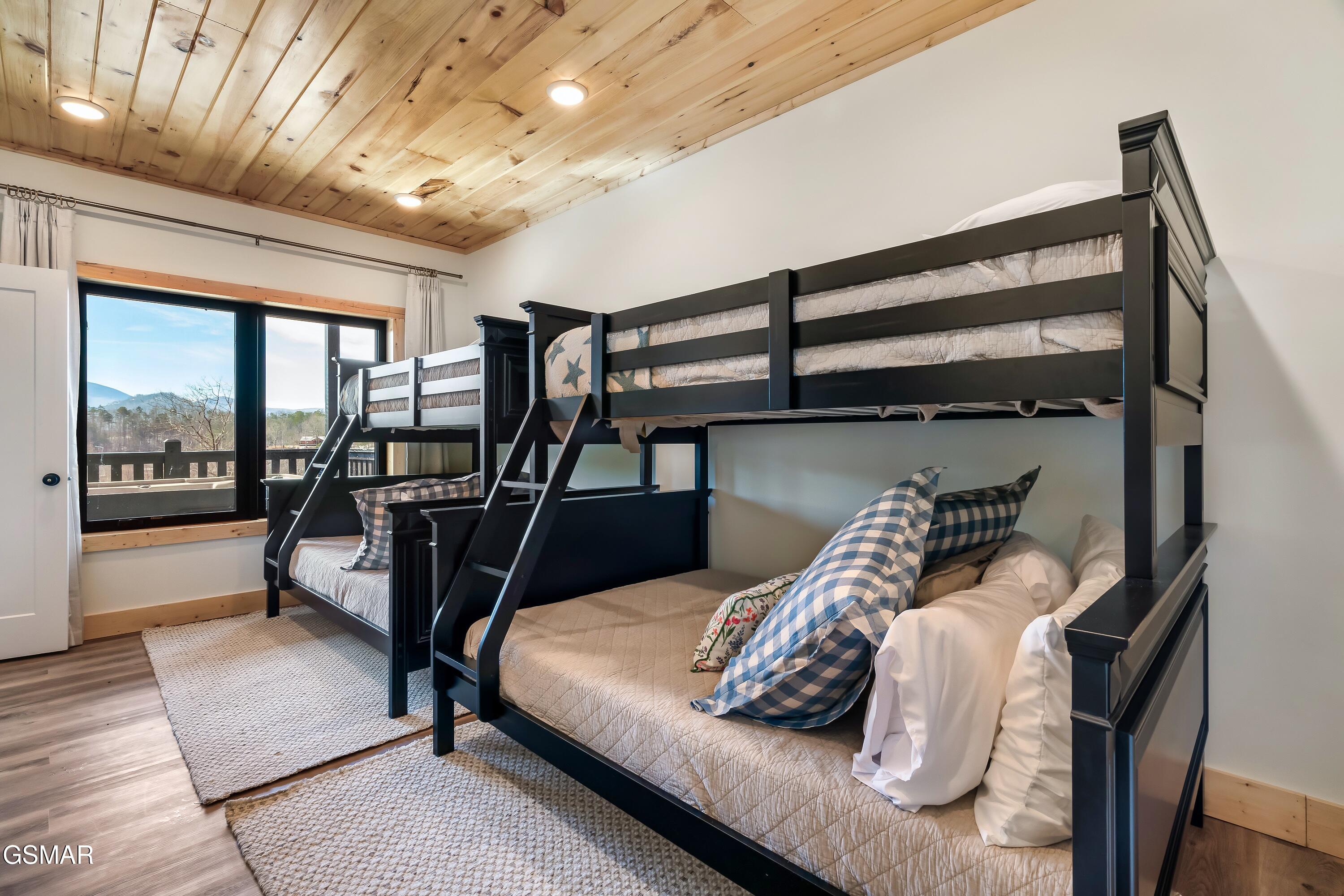 1279 Upper Middle Creek Road Sevierville TN 37876