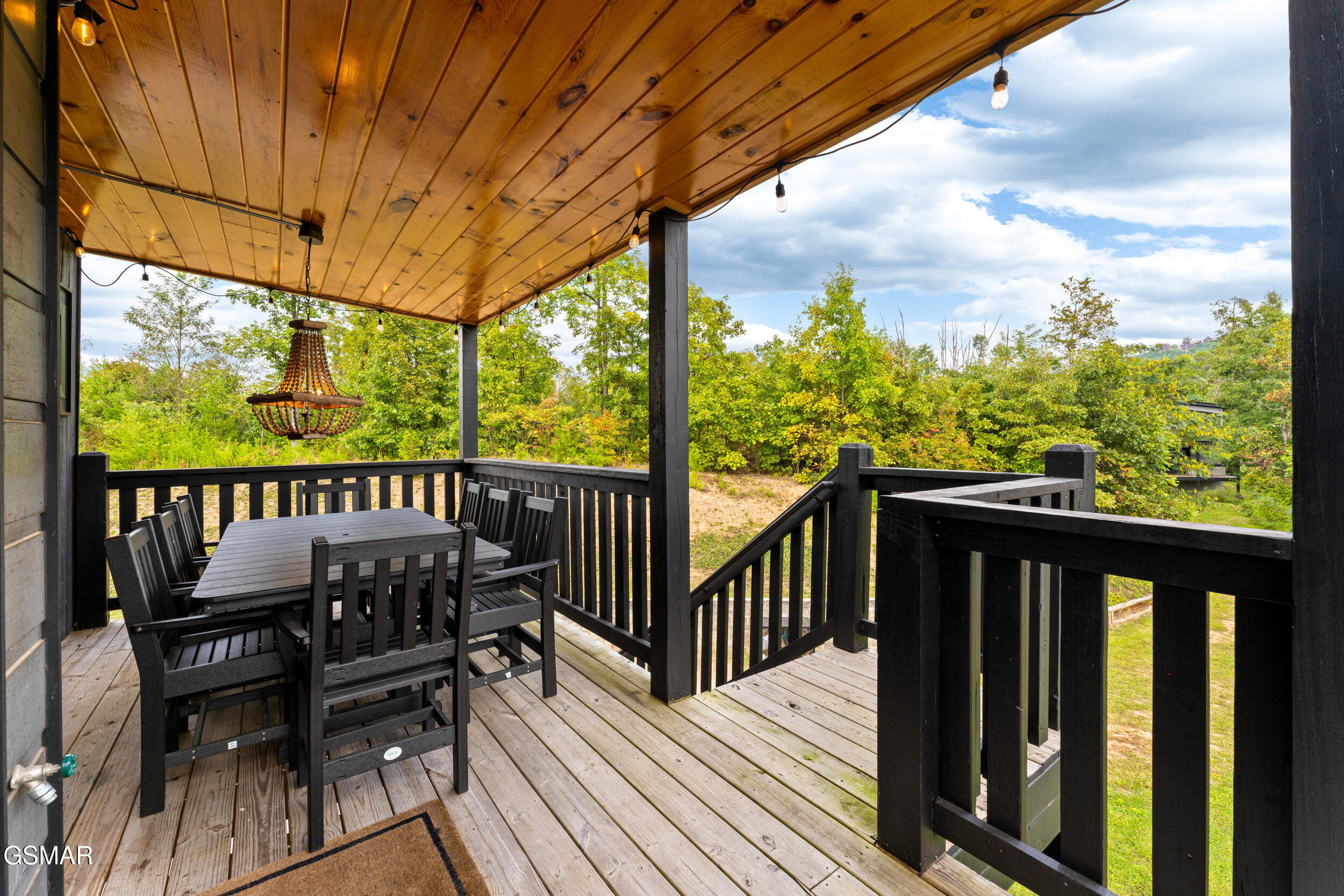 1279 Upper Middle Creek Road Sevierville TN 37876