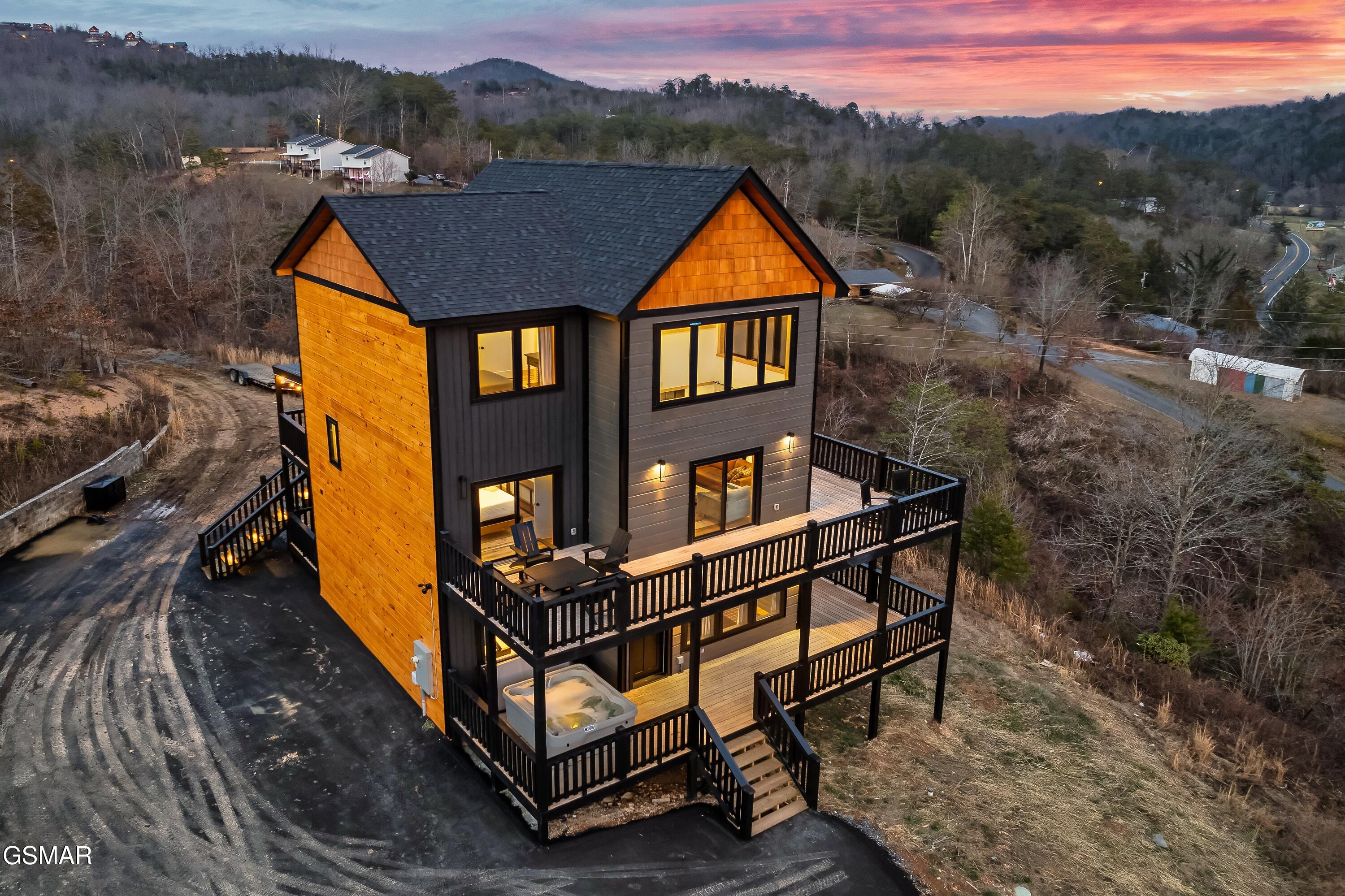 1279 Upper Middle Creek Road Sevierville TN 37876