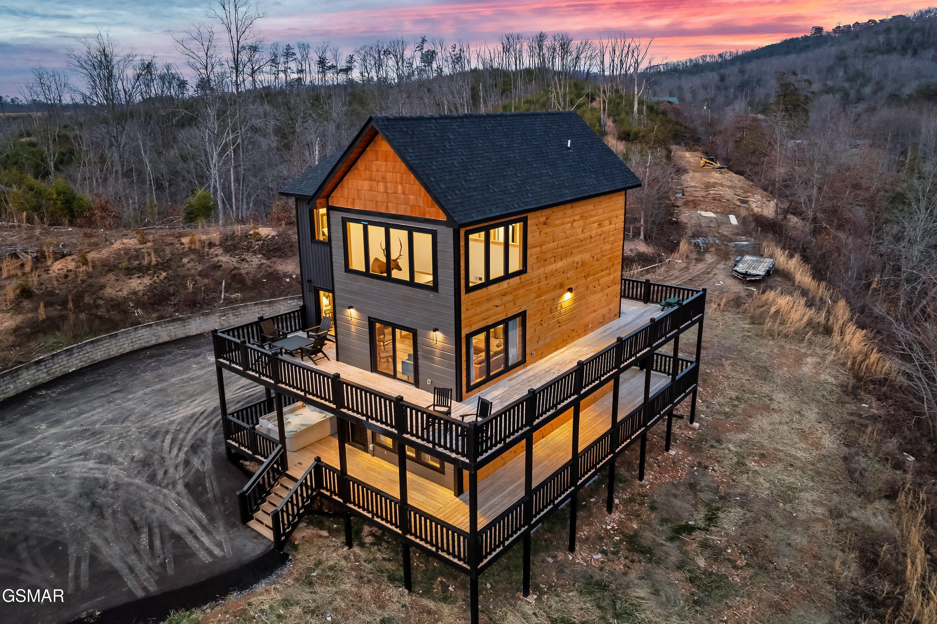 1279 Upper Middle Creek Road Sevierville TN 37876