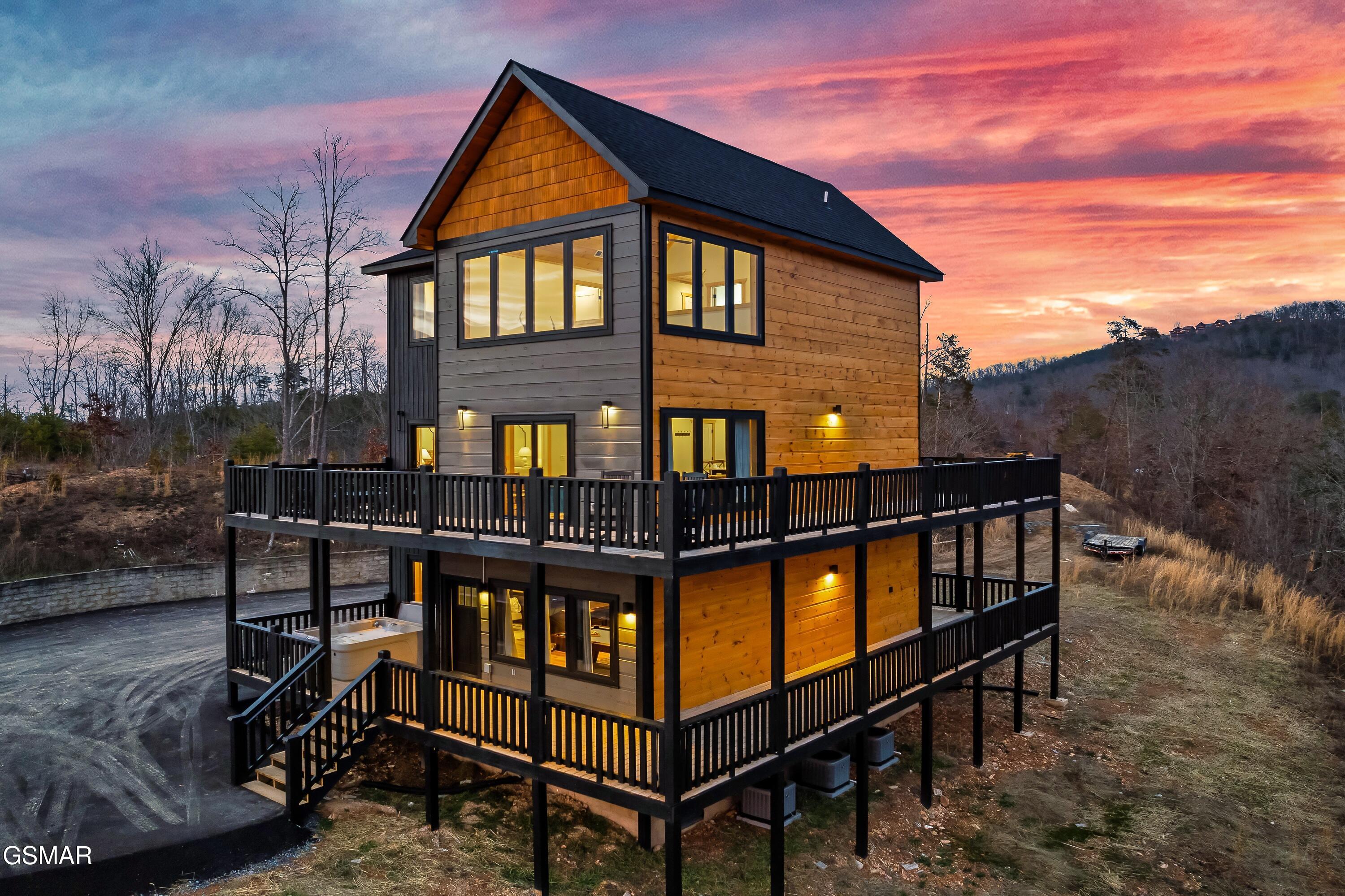 1279 Upper Middle Creek Road Sevierville TN 37876