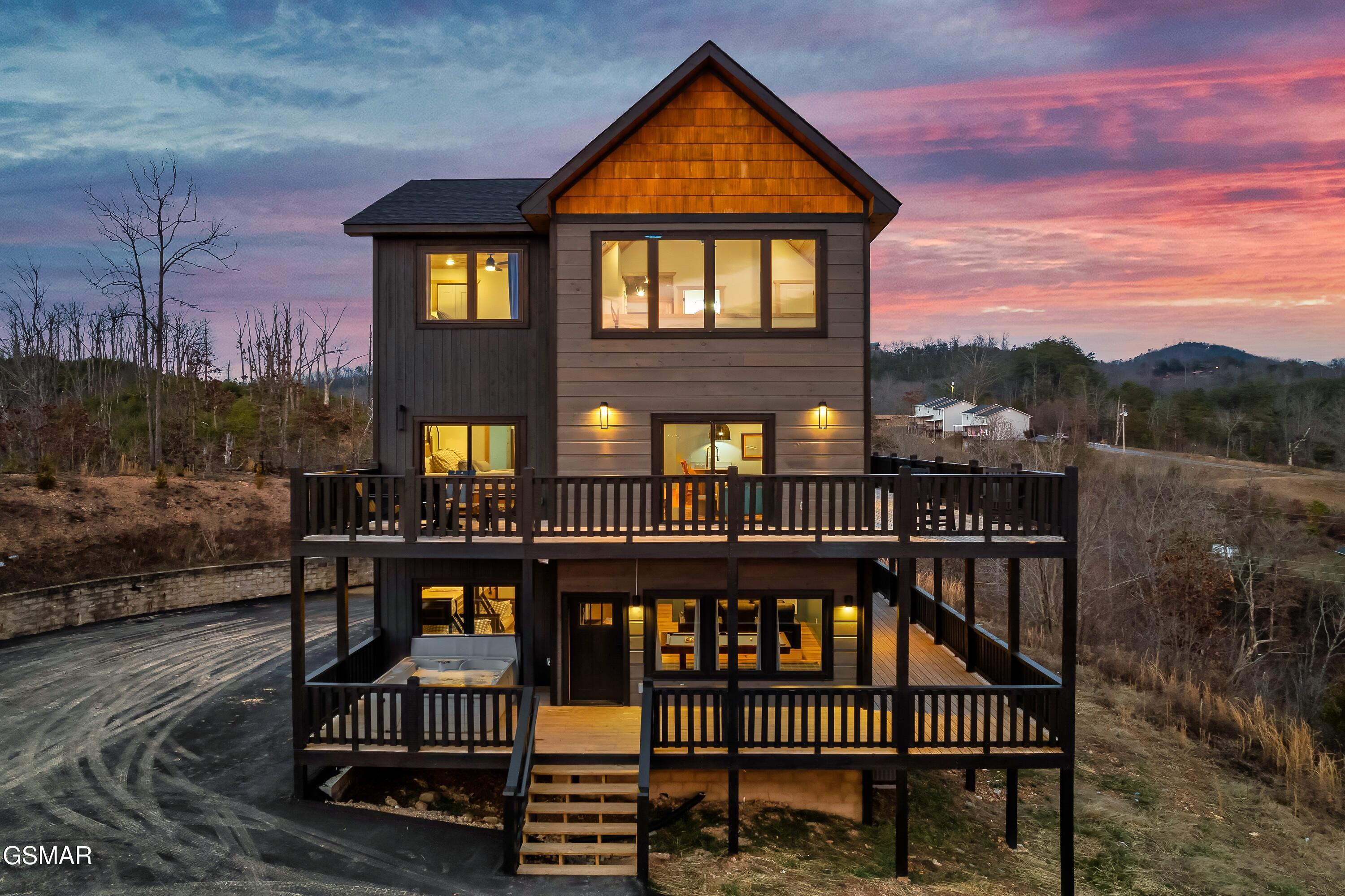 1279 Upper Middle Creek Road Sevierville TN 37876