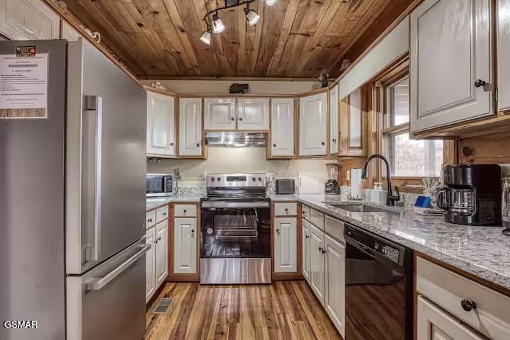 3933 Glenview Way Sevierville TN 37862