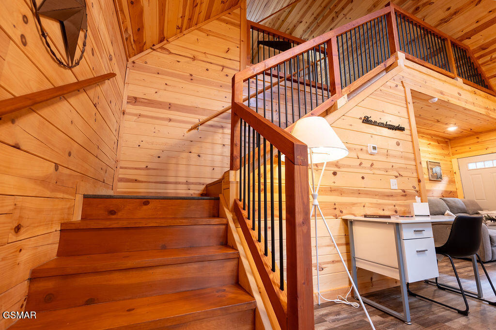 2594 Windfall Estates Drive Sevierville TN 37876
