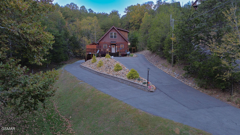 2594 Windfall Estates Drive Sevierville TN 37876