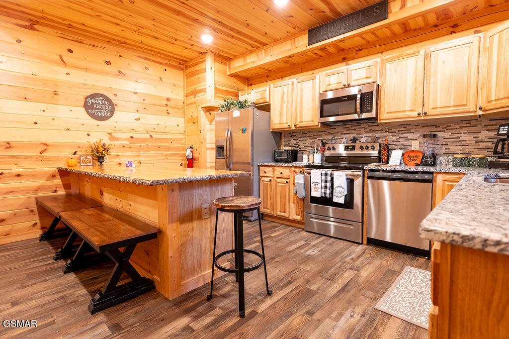 2594 Windfall Estates Drive Sevierville TN 37876