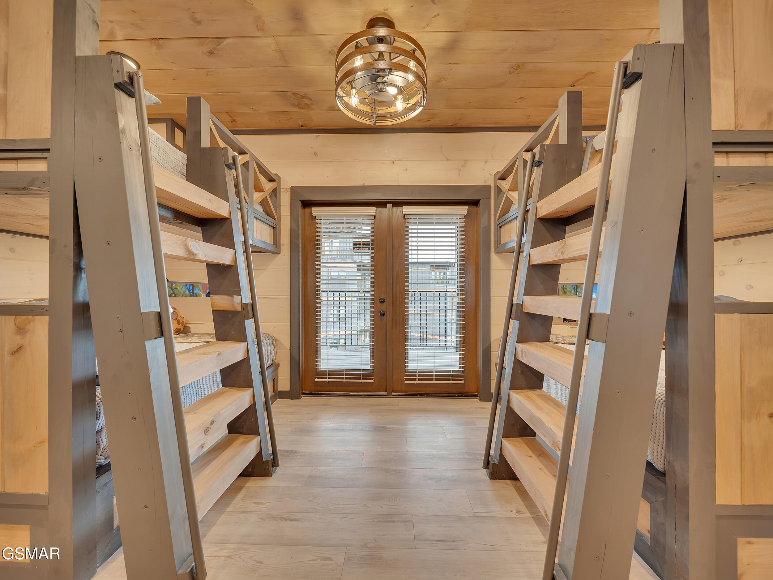 1319 Wildhorse Ridge Way Sevierville TN 37862