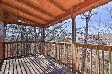 1071 Scenic Hills Road Pigeon Forge TN 37863