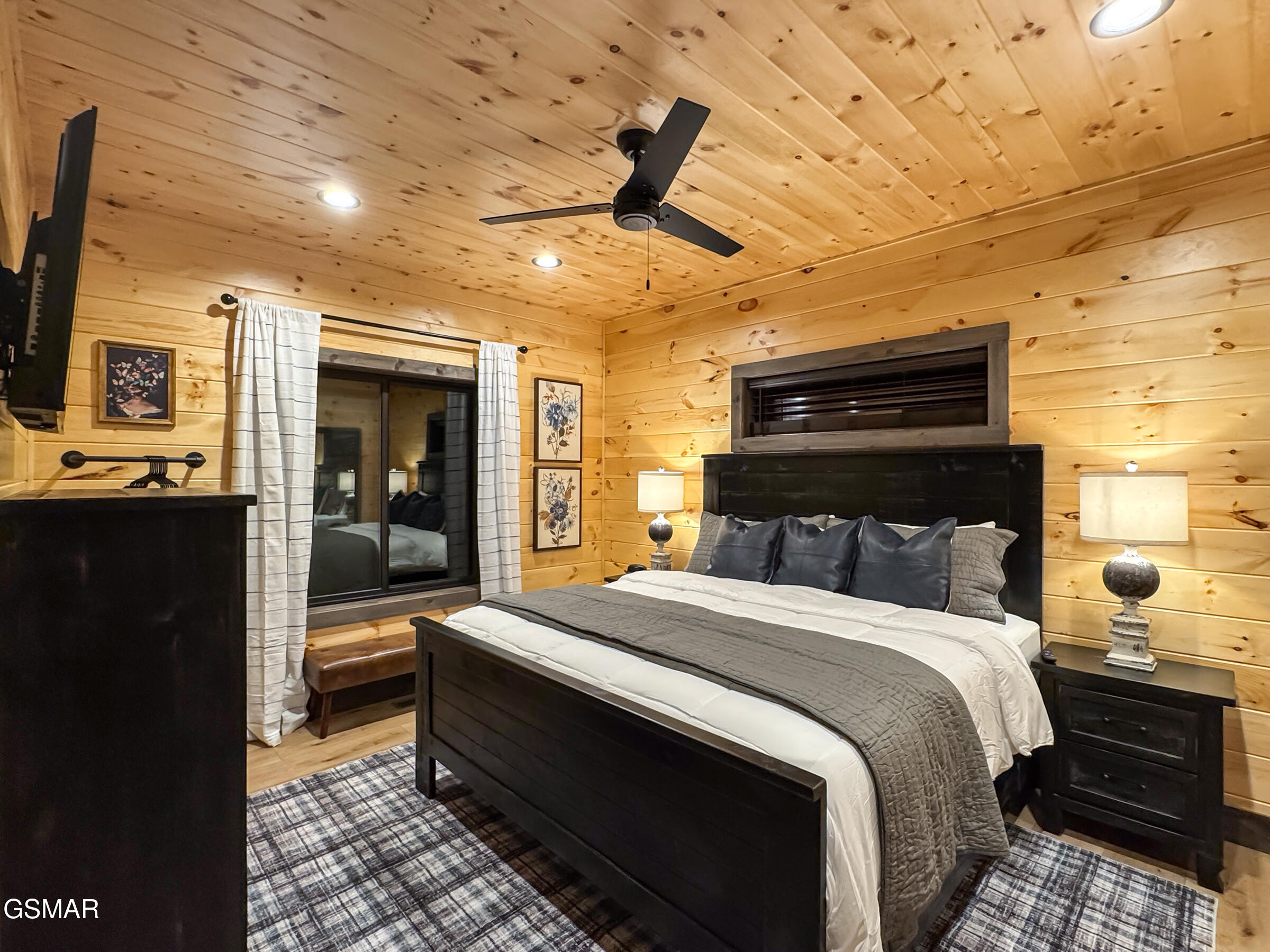 2313 Grey Fox Sevierville TN 37862