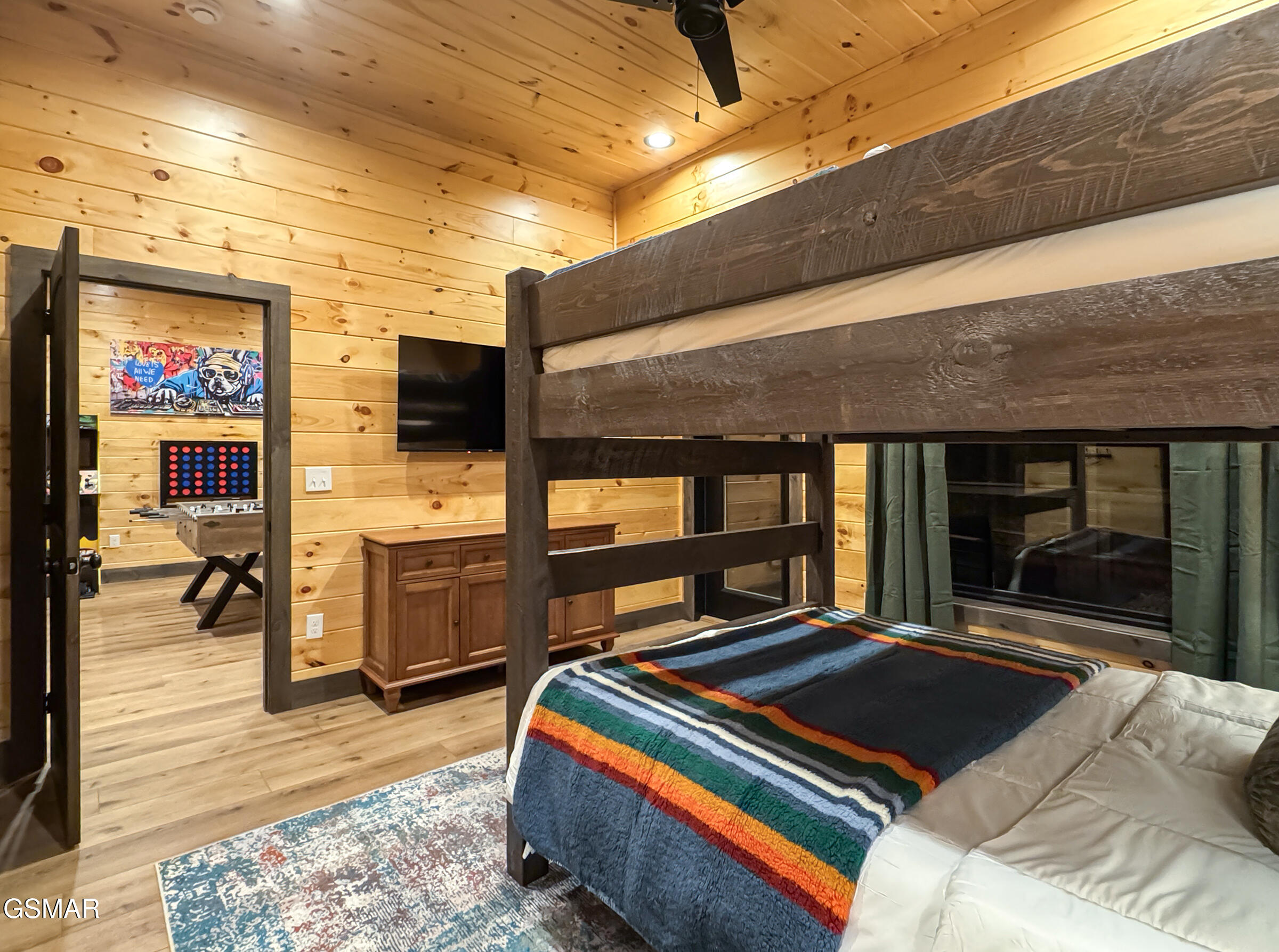 2313 Grey Fox Sevierville TN 37862