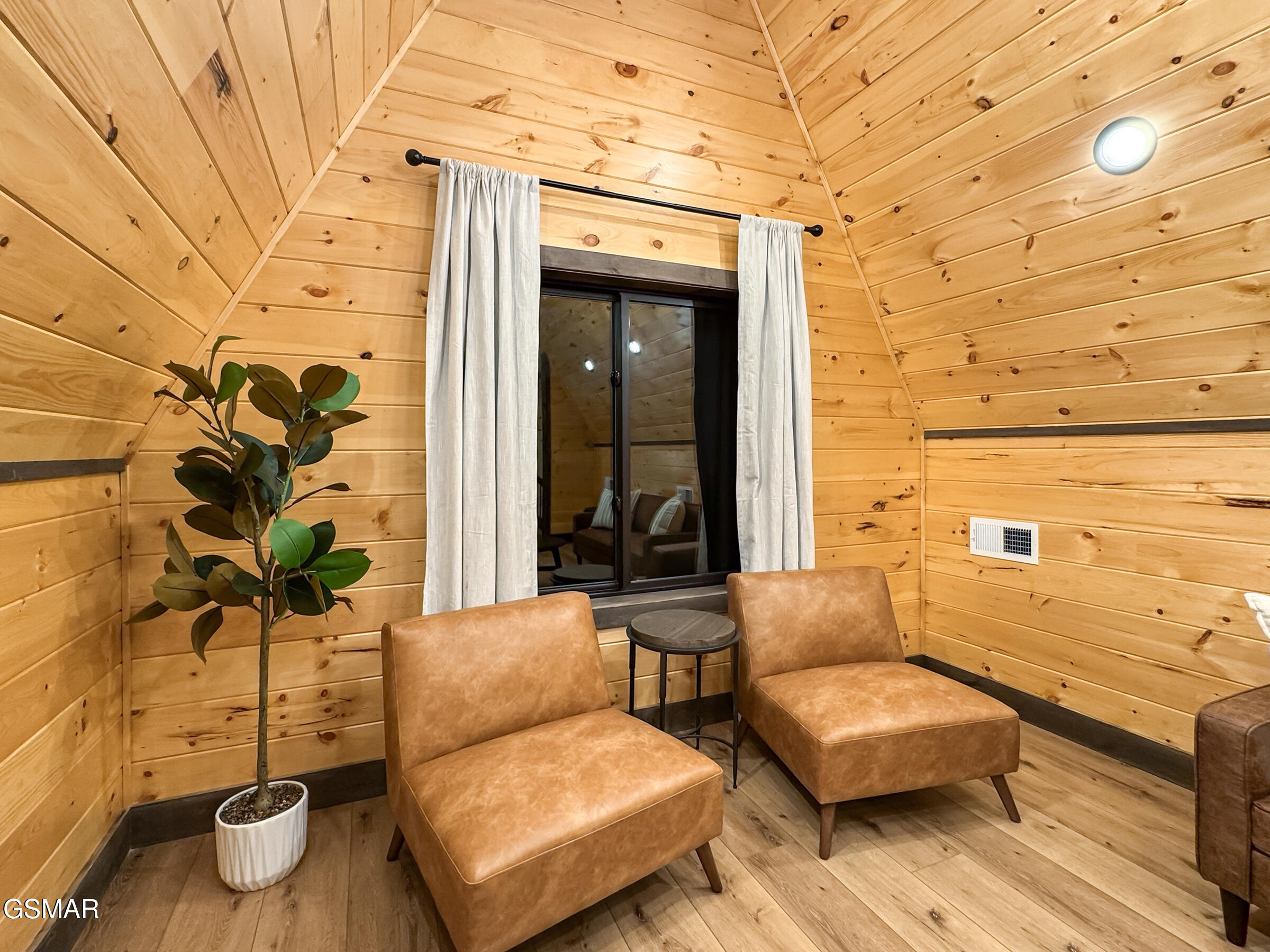 2313 Grey Fox Sevierville TN 37862