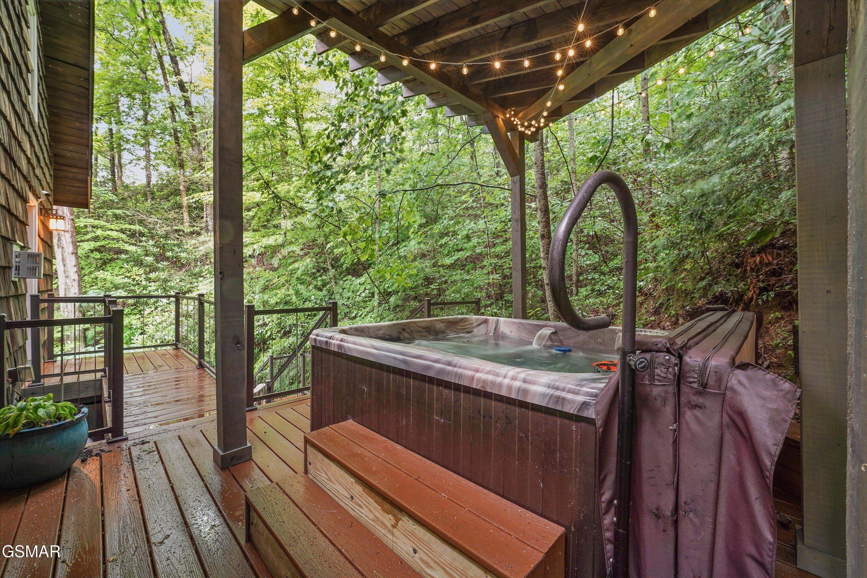 345 Gatlin Drive Gatlinburg TN 37738